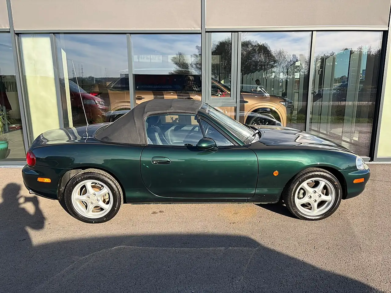 Mazda MX-5 1,8i-16V / 28.800 km, foto 12