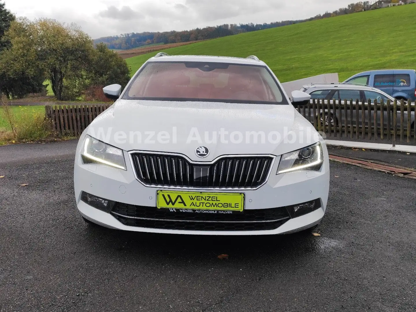 Skoda Superb Combi Style *KAM*SH*NAVI*19ZOLL*DSG* Blanc - 2