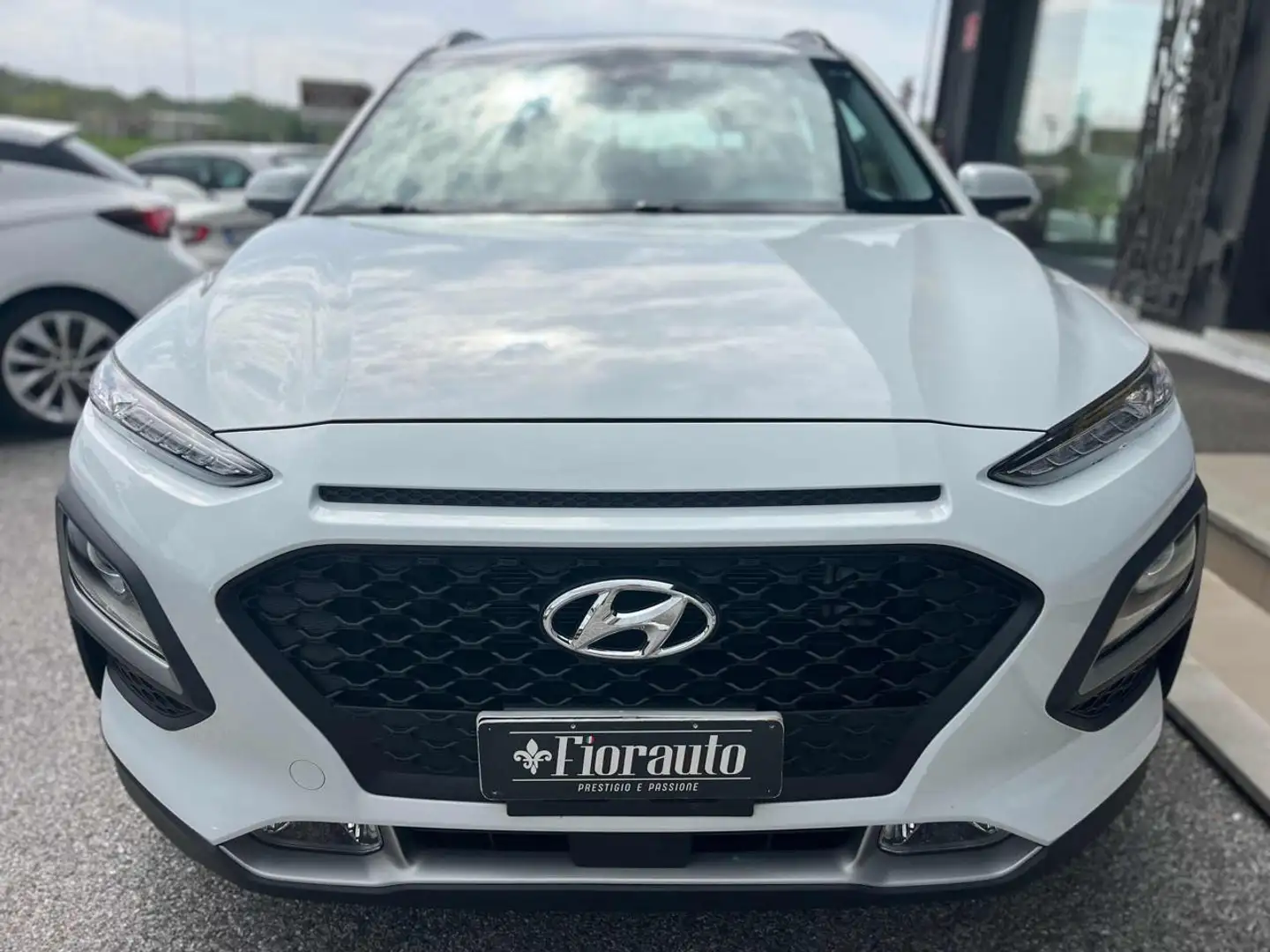 Hyundai KONA 1.6AUT. XTech Ibrida UNIPROPRIETARIO Blanc - 1