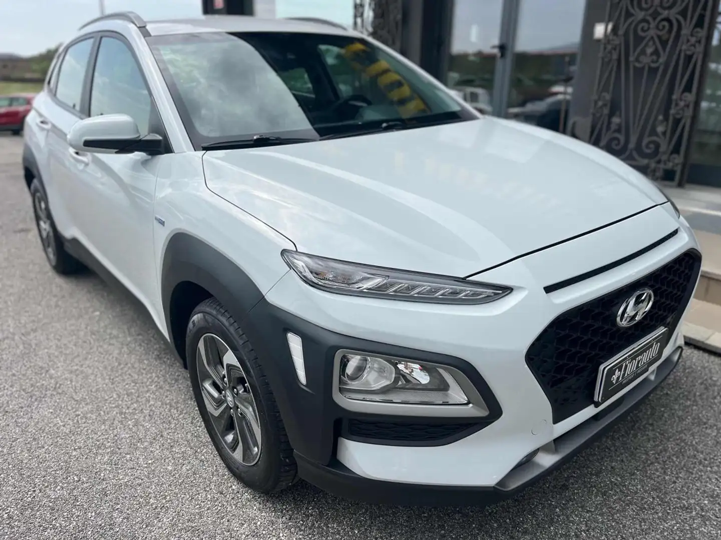 Hyundai KONA 1.6AUT. XTech Ibrida UNIPROPRIETARIO Blanc - 2