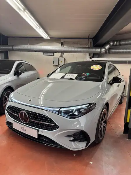 Mercedes-Benz CLA 180