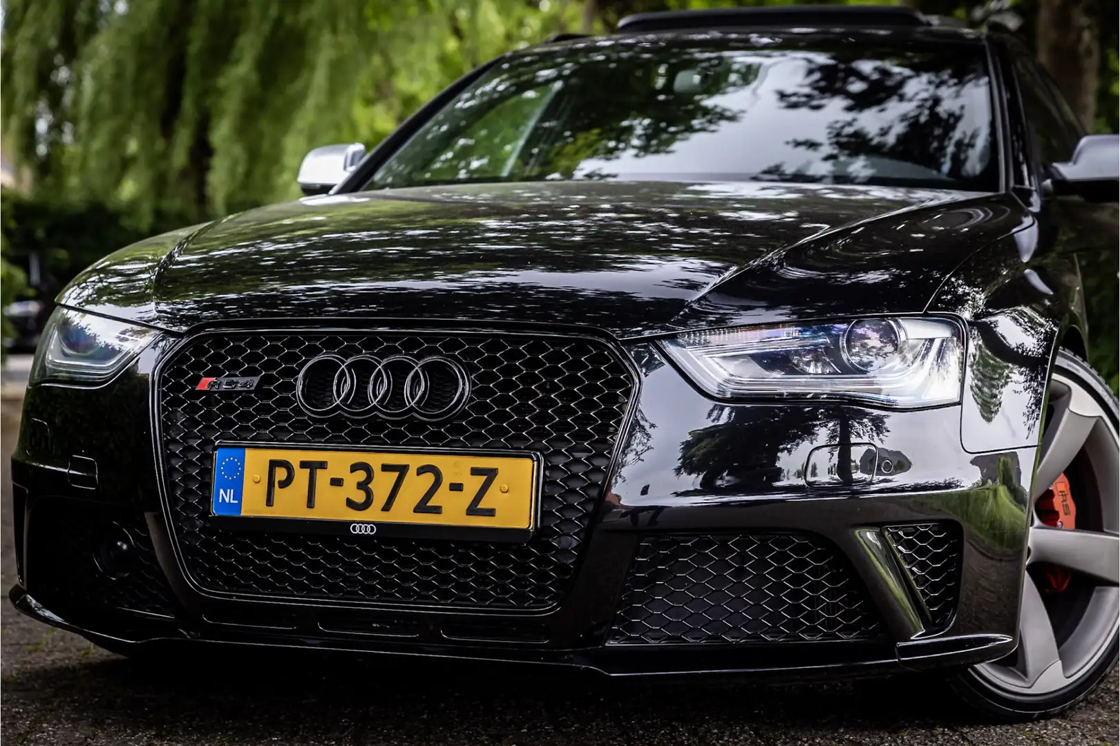 Audi RS4 A4 Avant 4.2 FSI quattro Bang & Olufsen Carbon 20" Zwart - 2