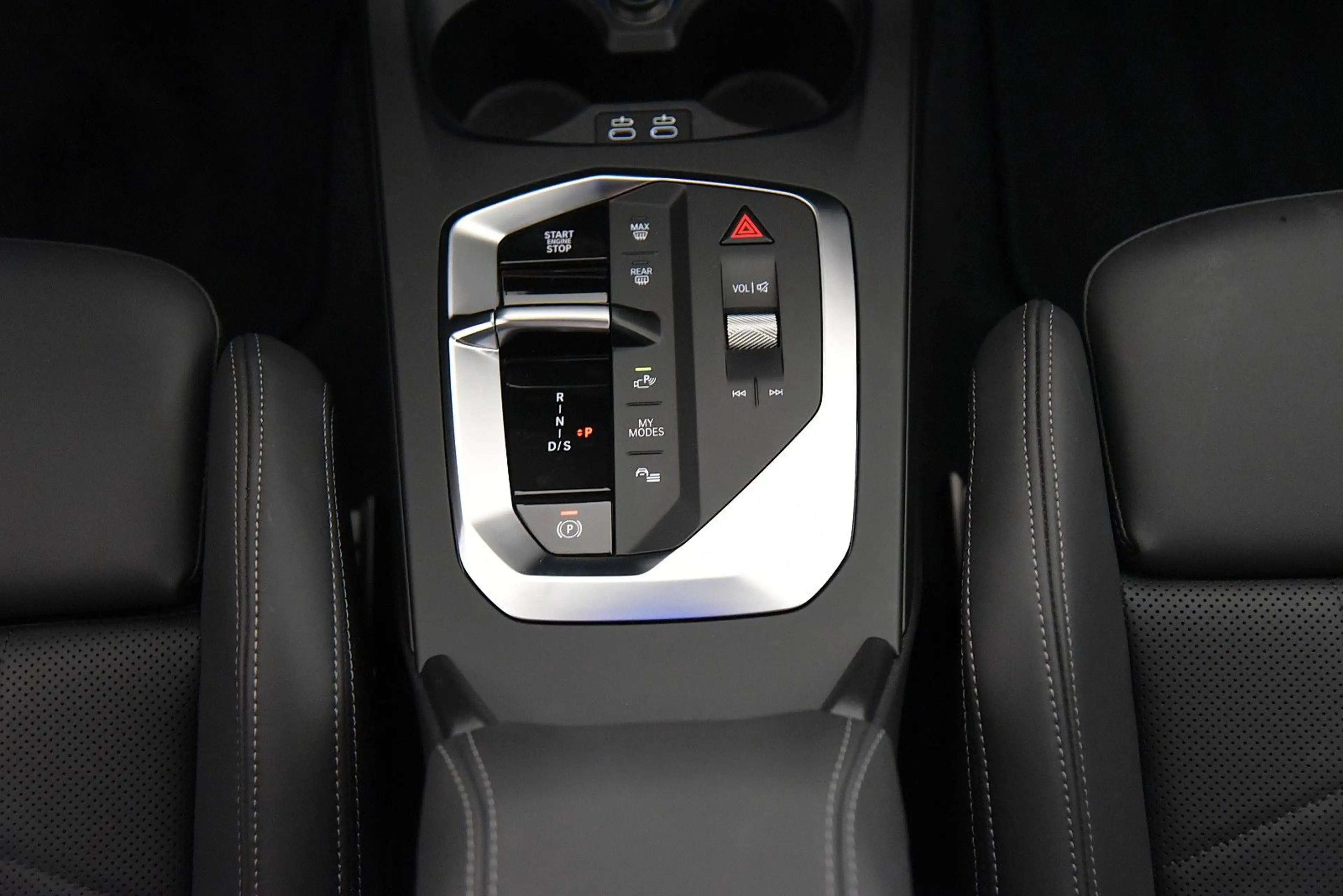BMW 120 M Sport Pro HUD H&K LED DriveAss+ ParkAss+ — photo 15