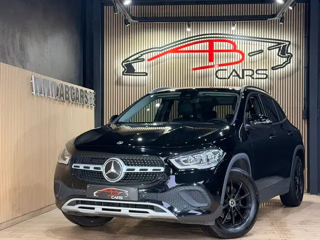 Mercedes-Benz GLA 200 i * GARANTIE 12 MOIS * 1ER PROPRIETAIRE *