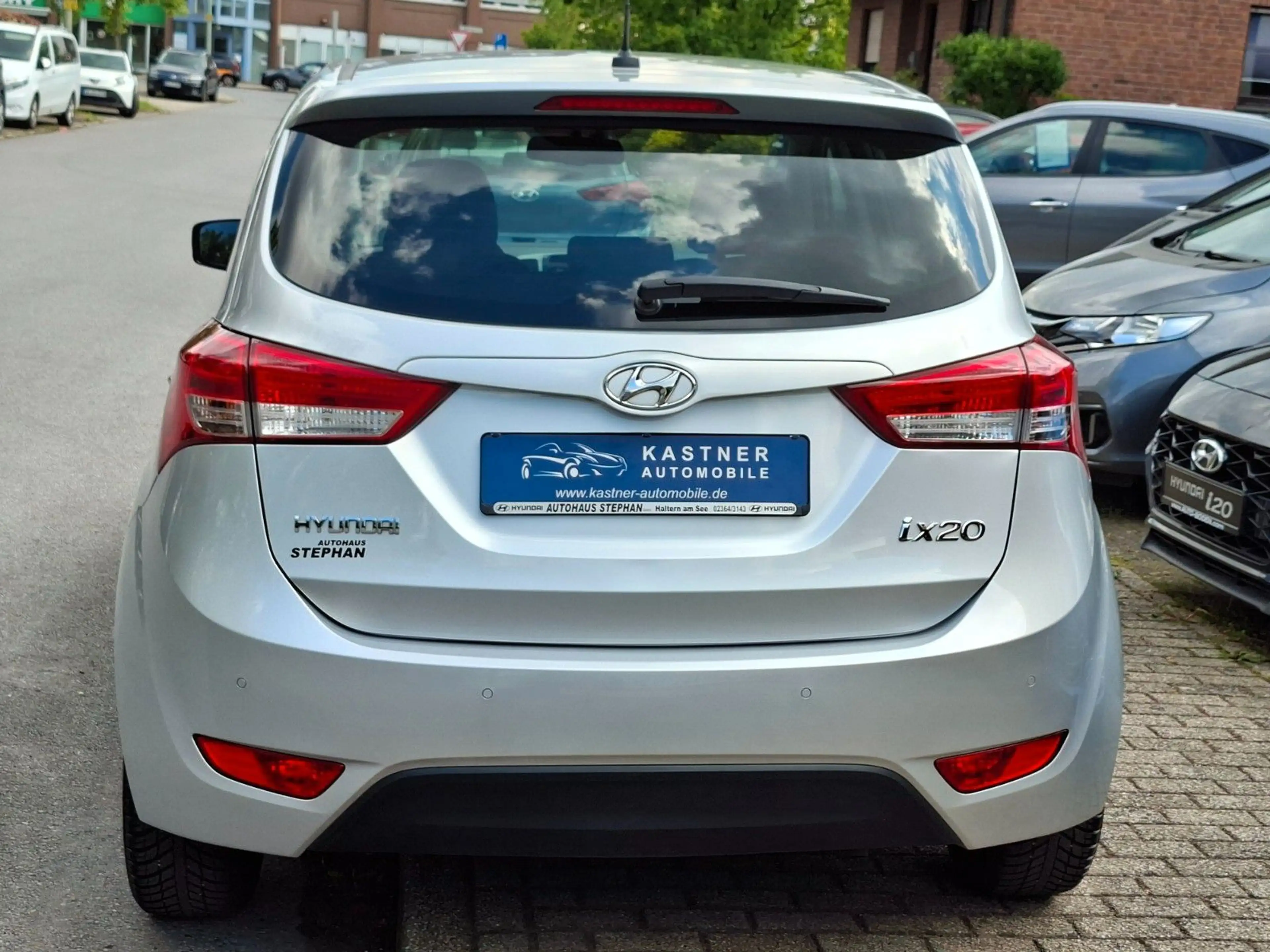 Hyundai iX20 1.6 Automatik Keyless Klimatronic Sitzhzg — photo 4