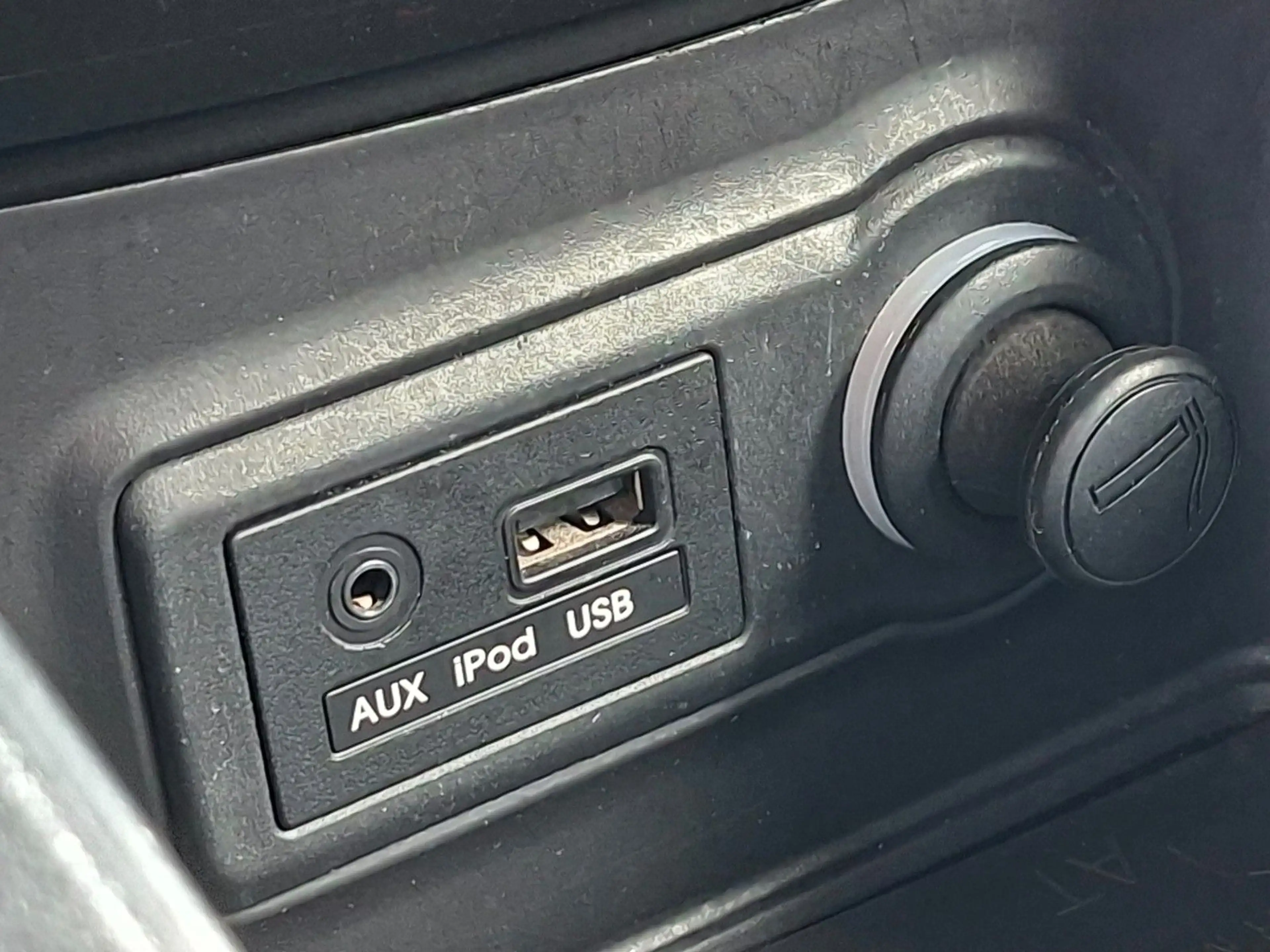 Hyundai iX20 1.6 Automatik Keyless Klimatronic Sitzhzg — photo 13