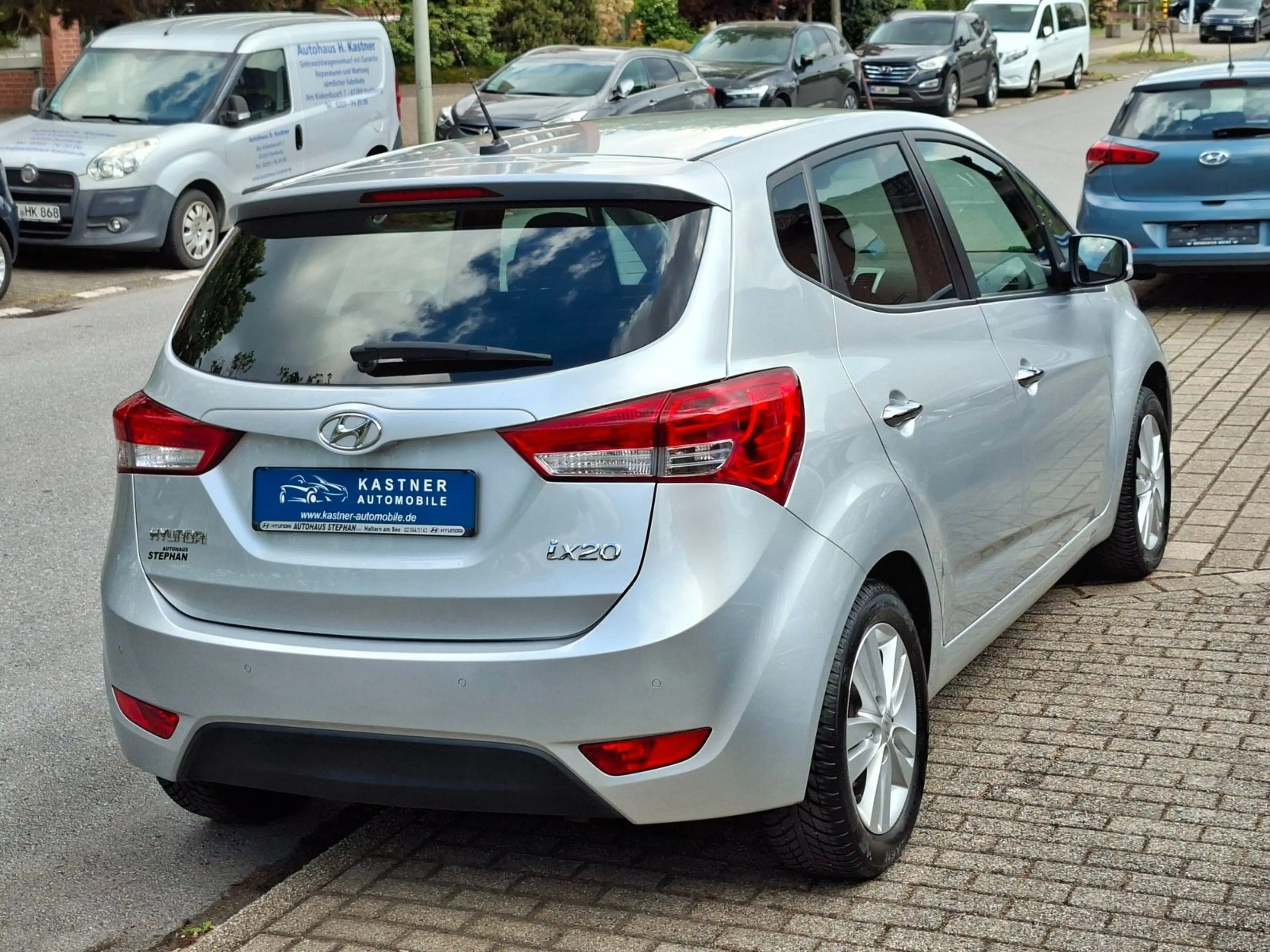 Hyundai iX20 1.6 Automatik Keyless Klimatronic Sitzhzg — photo 3