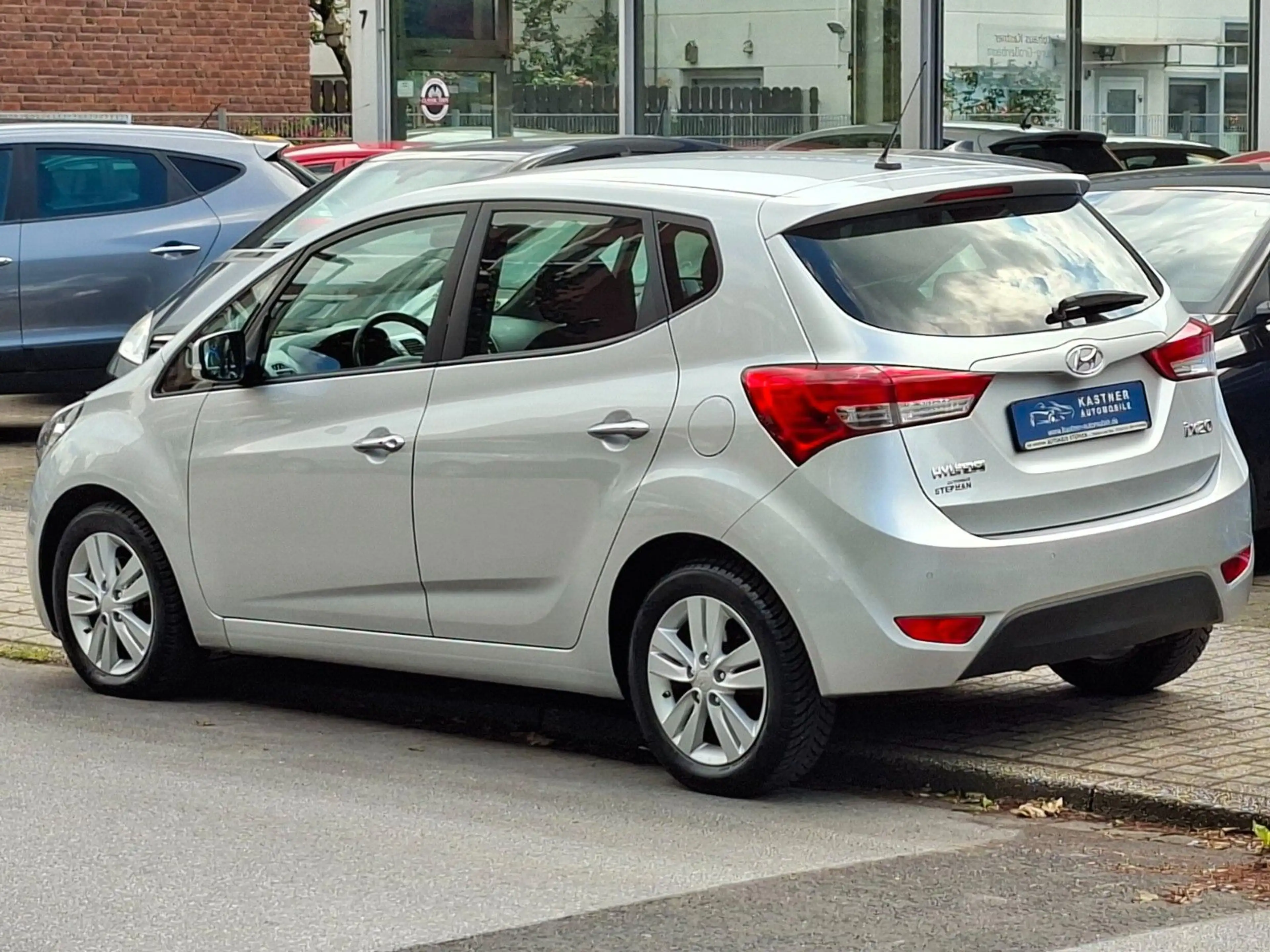 Hyundai iX20 1.6 Automatik Keyless Klimatronic Sitzhzg — photo 5