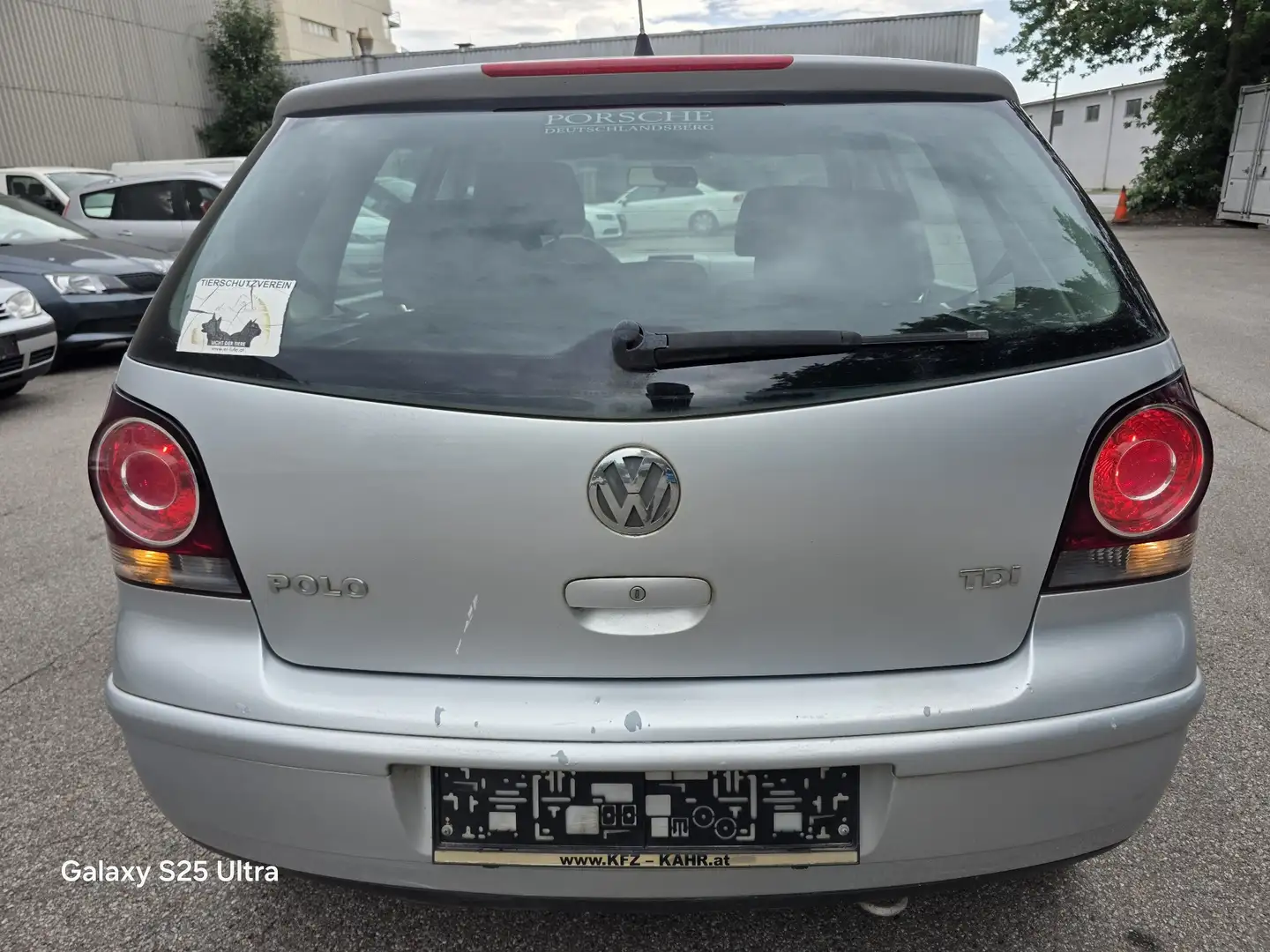 Volkswagen Polo 1.4 TDI Trend Grau - 2