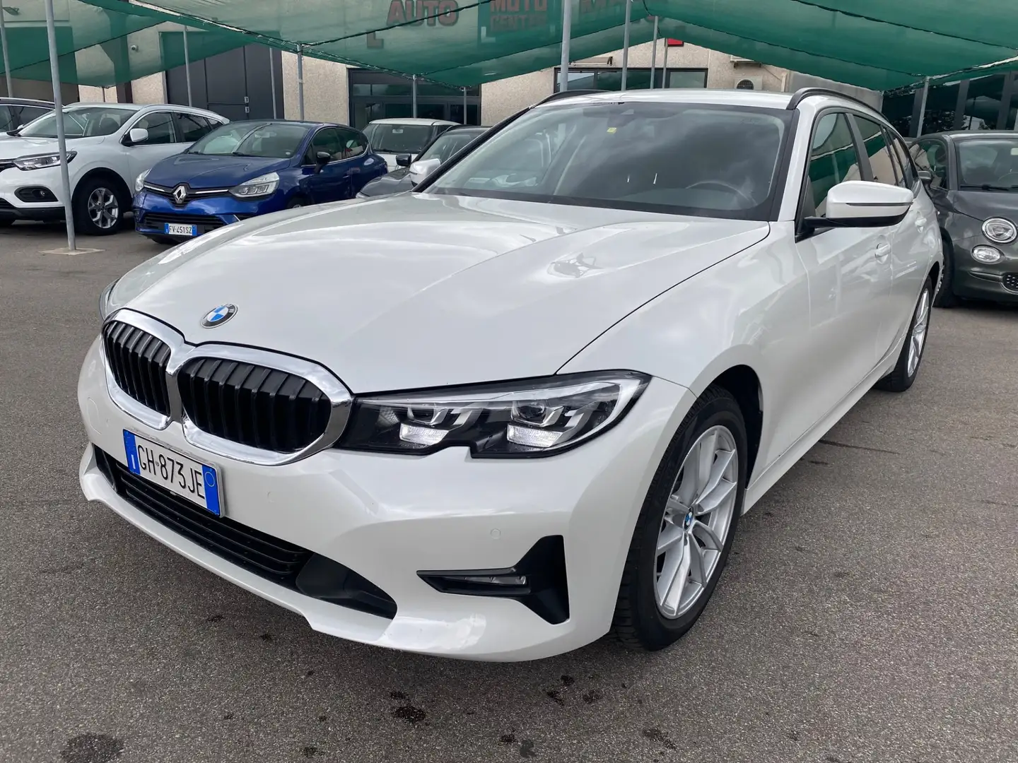 BMW 320 320d 48V xDrive Touring Business Advantage Bianco - 1