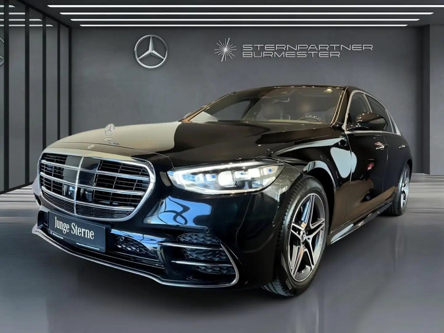 Mercedes-Benz S 500 L 4M AMG+Pano+TV+HuD+Mermory+Fond Enternaim Schwarz - 1