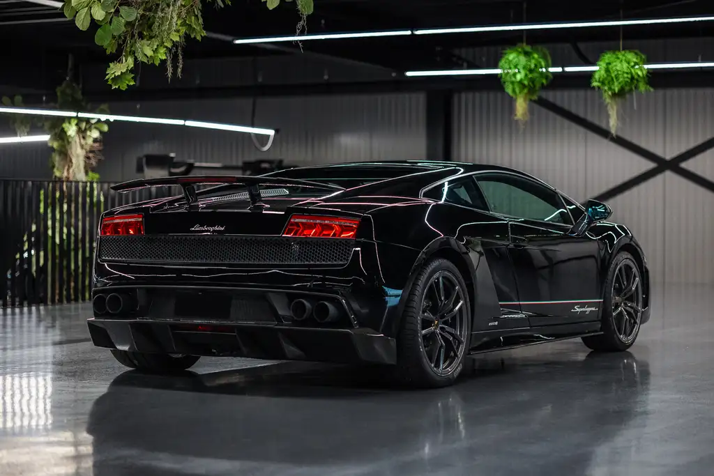 Lamborghini Gallardo 2011 из Европы — купить под ключ
