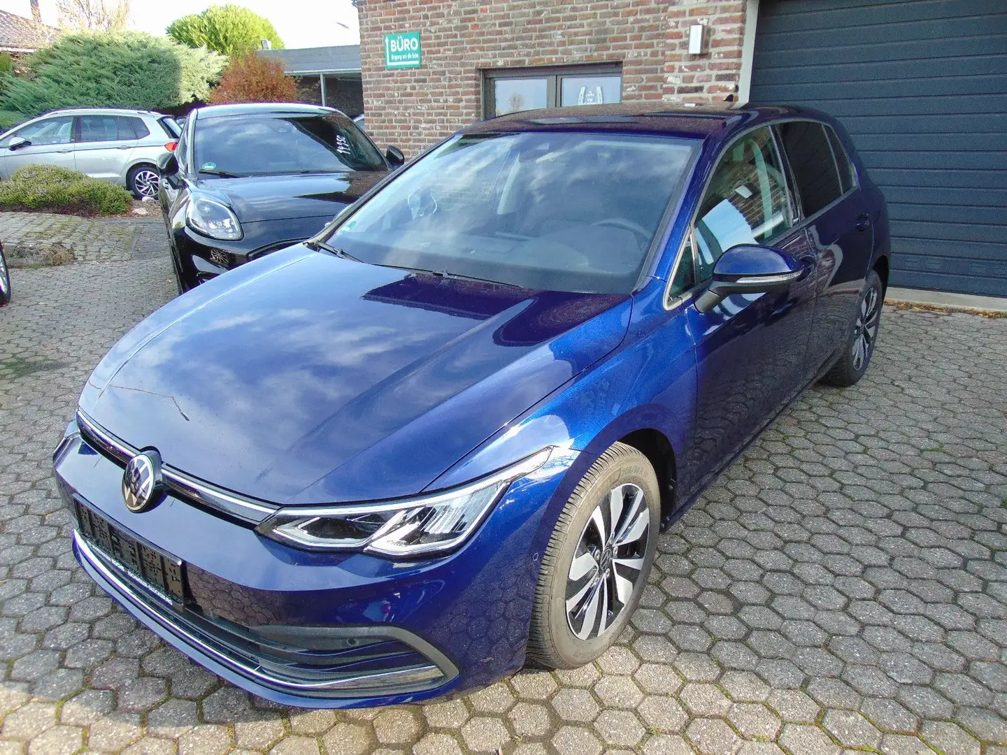 Volkswagen Golf 2.0 TDI SCR 85kW DSG MOVE *Kamera Blau - 1