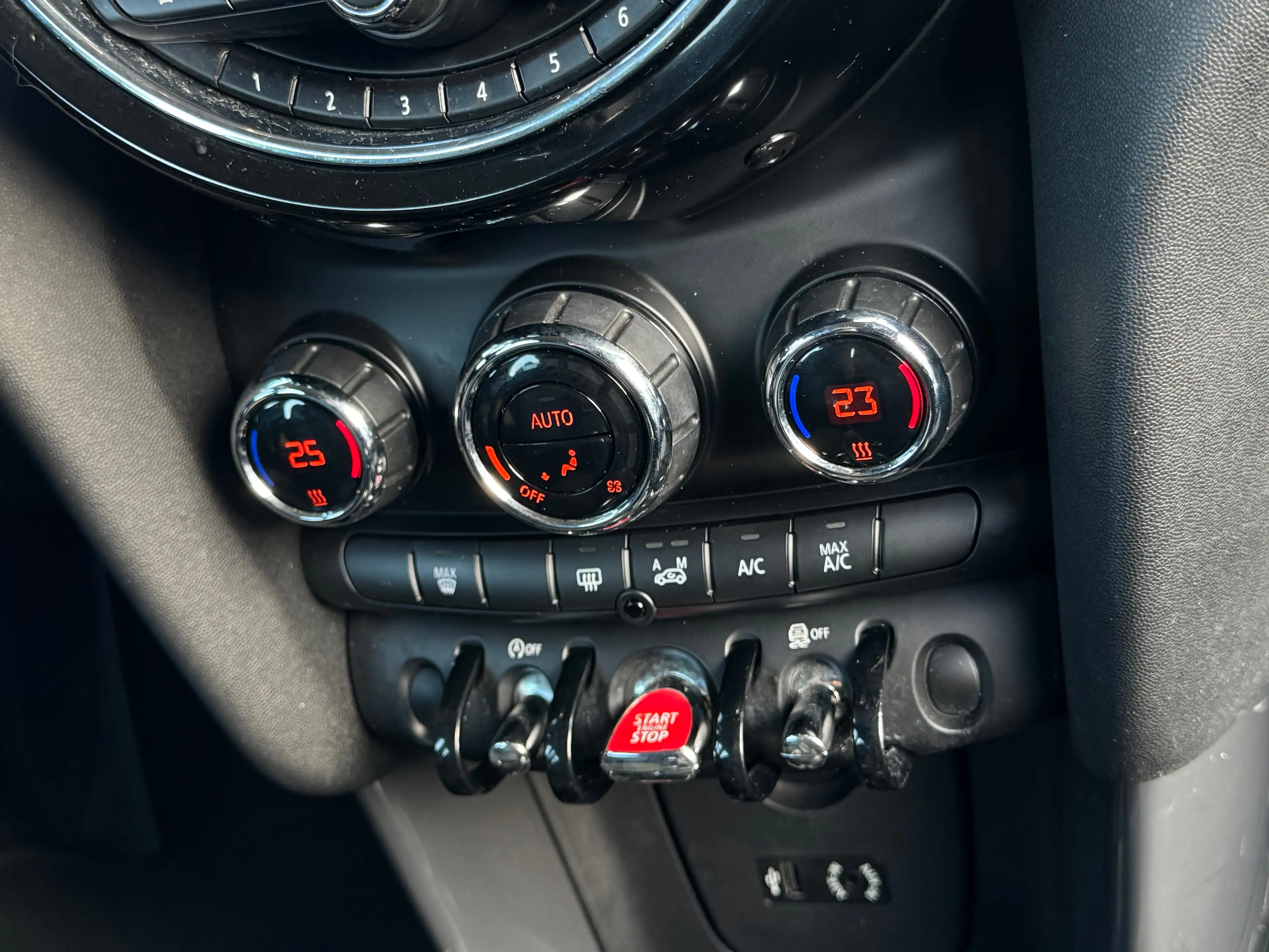 MINI Cooper 1.5i / EURO6B / EDITION / FACELIFT / 1PROP — photo 14
