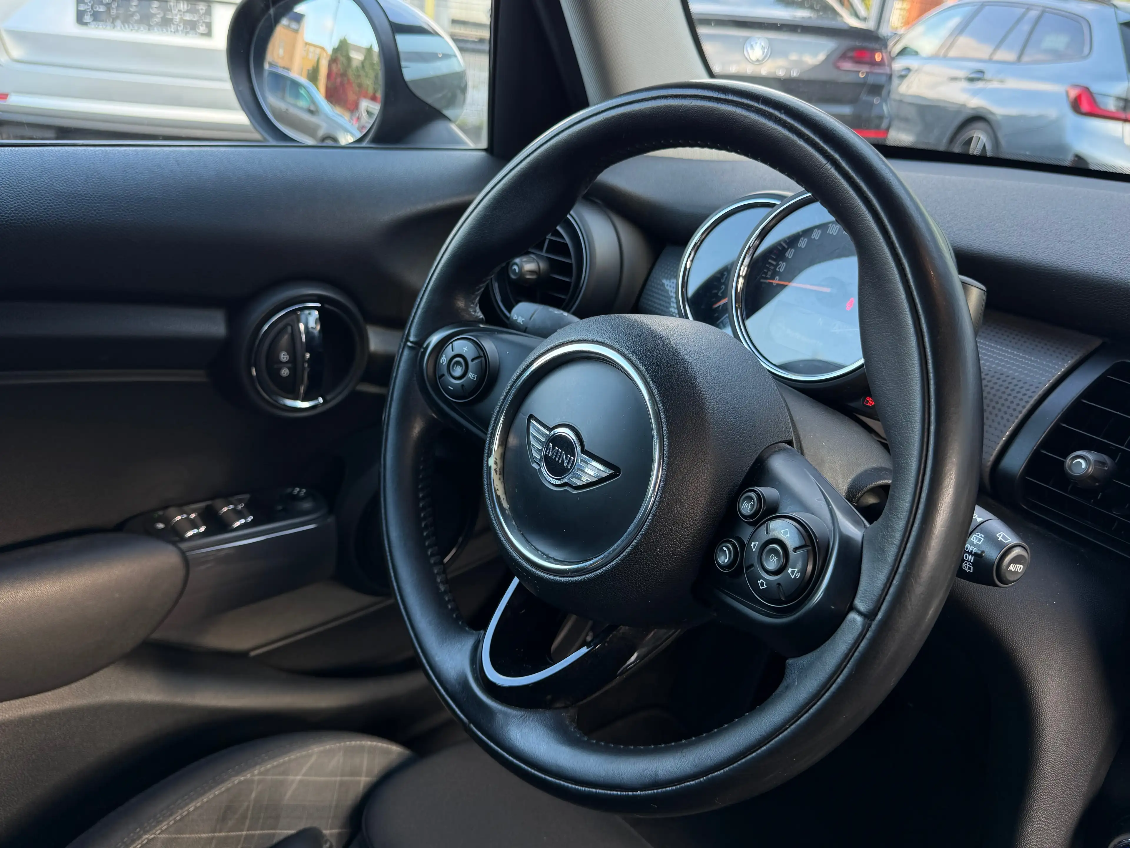 MINI Cooper 1.5i / EURO6B / EDITION / FACELIFT / 1PROP — photo 13