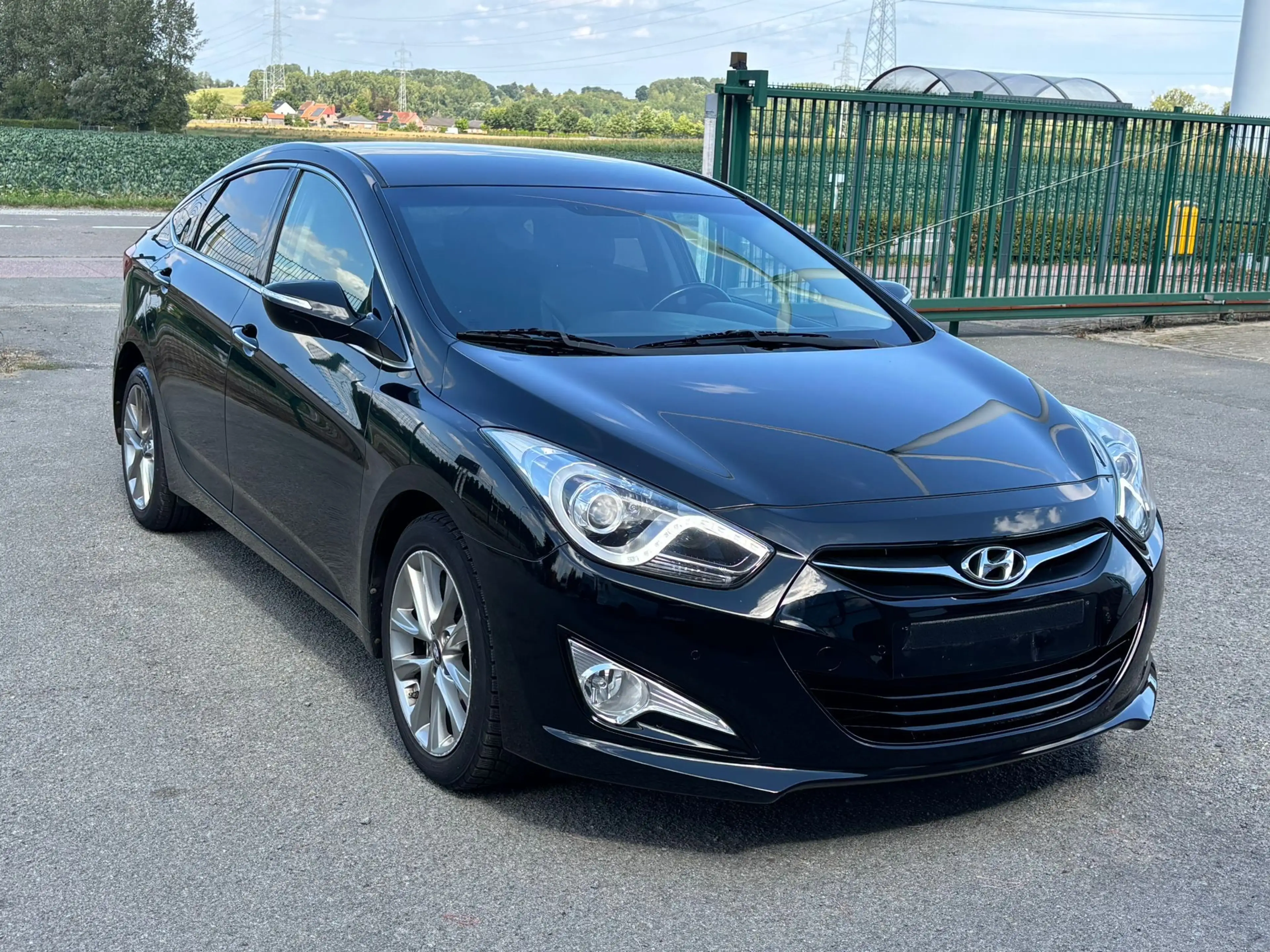 Hyundai i40 Hyundai i40 1.6 Essence Airco GPS — photo 3