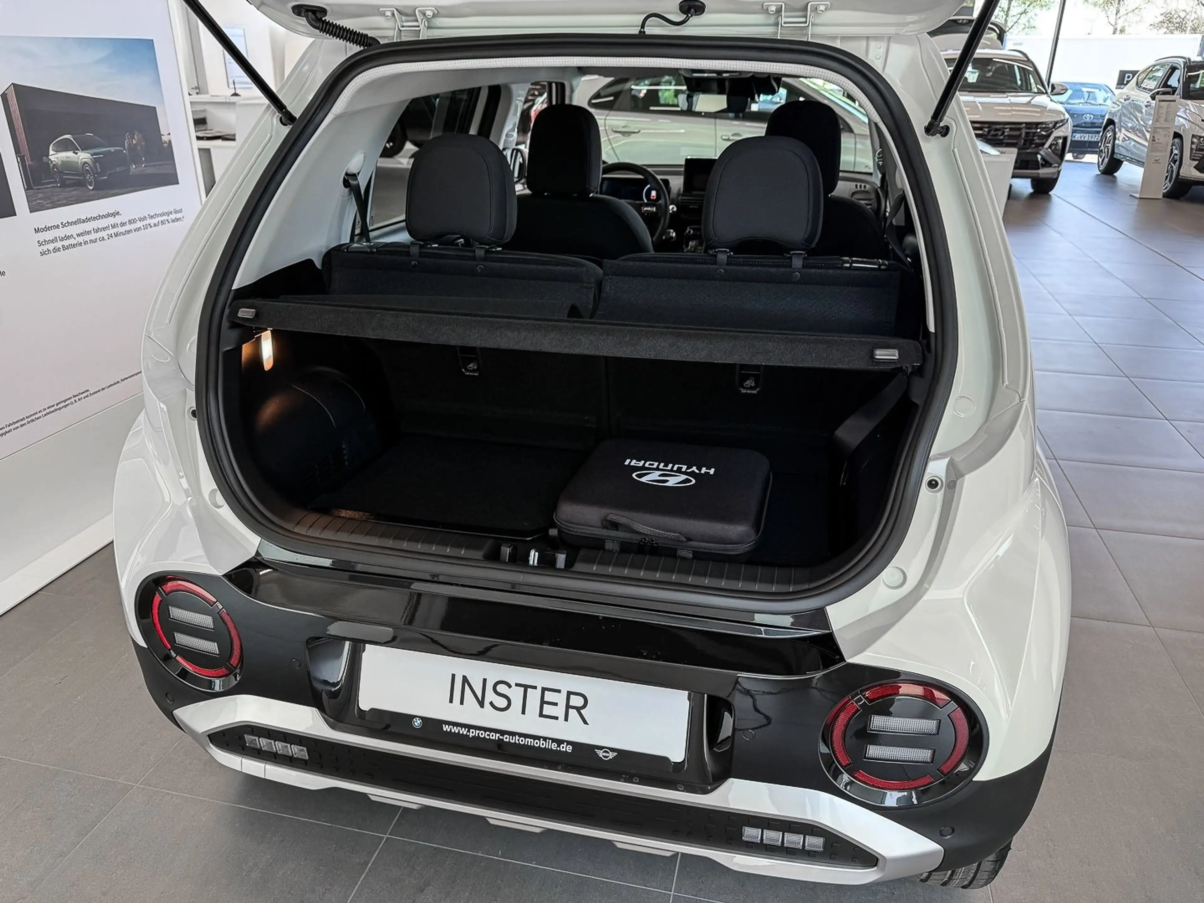 Hyundai Inster EV  42 kWh 97 PS Elektro 71 kW FWD Trend — photo 15