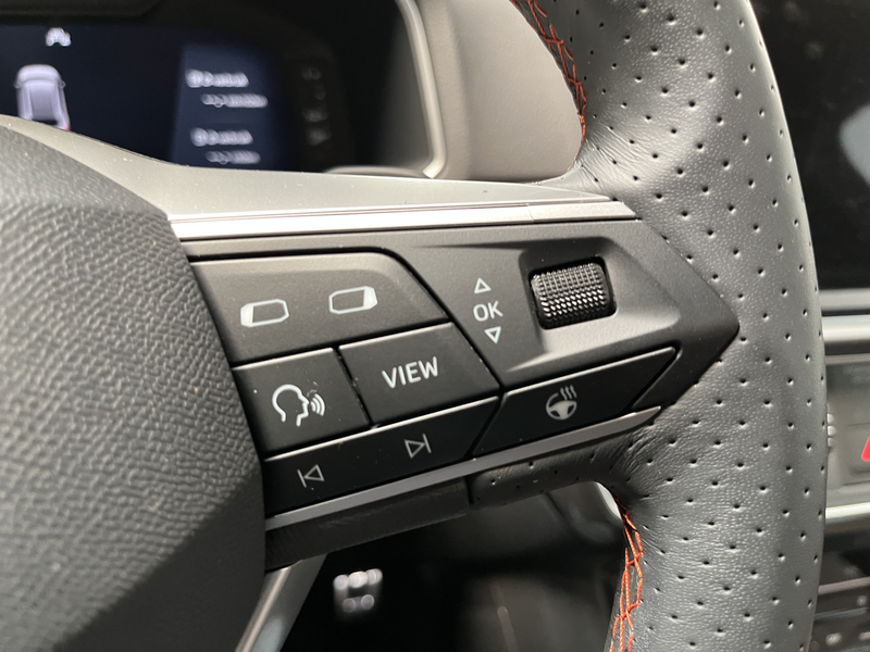 SEAT Tarraco 1.4 TSI e-Hybrid PHEV FR Business Intense / AUTOMA — photo 14