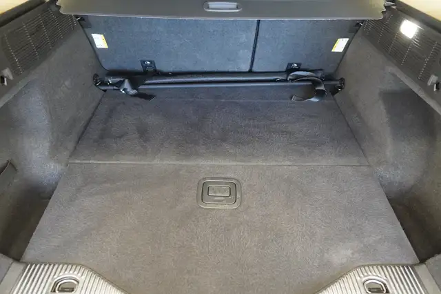 Ford Mondeo view 18