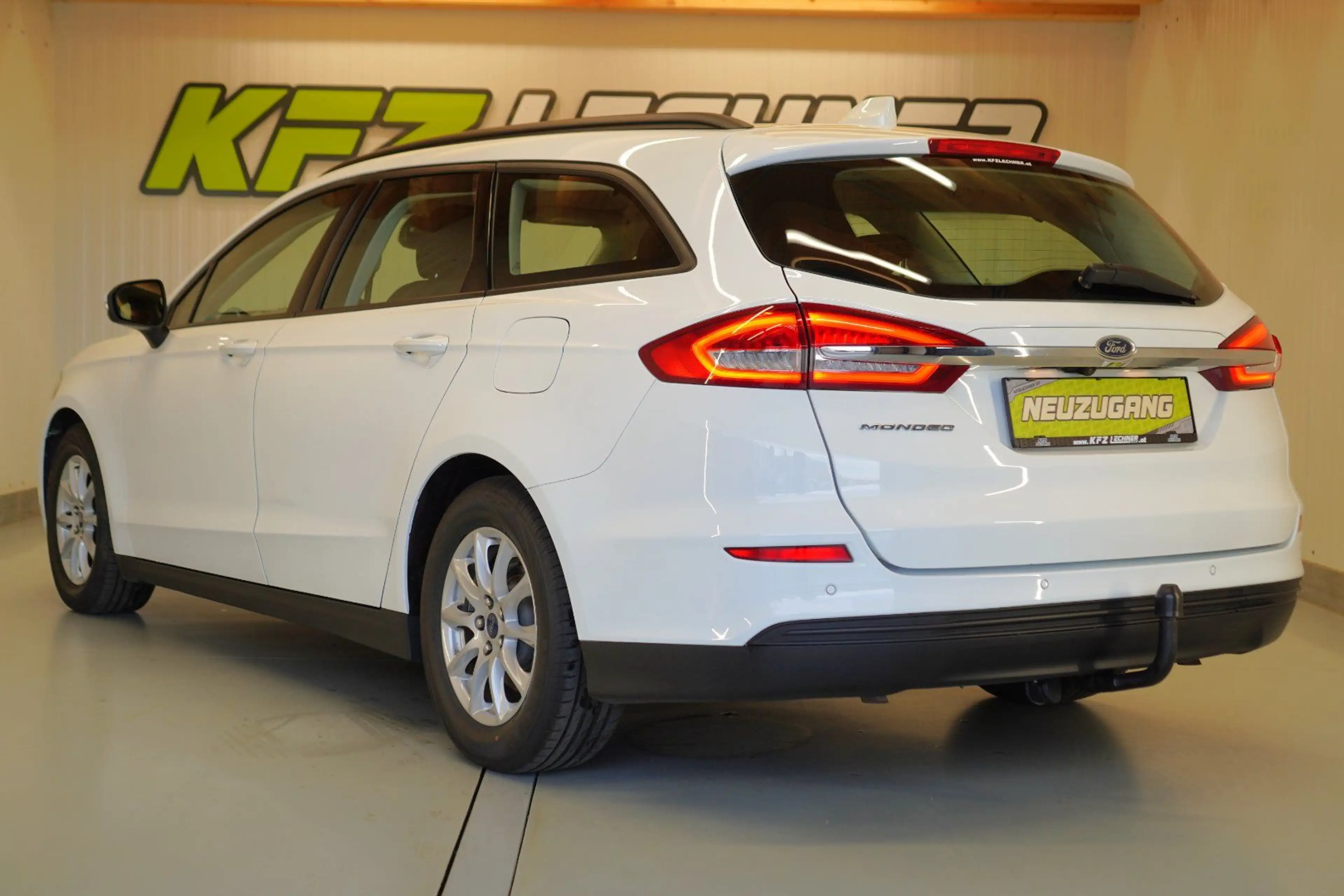 Ford Mondeo Turnier 2.0 EcoBl. "SITZH*NAVI*AHK*ACC" — photo 7