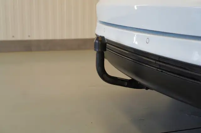 Ford Mondeo view 13