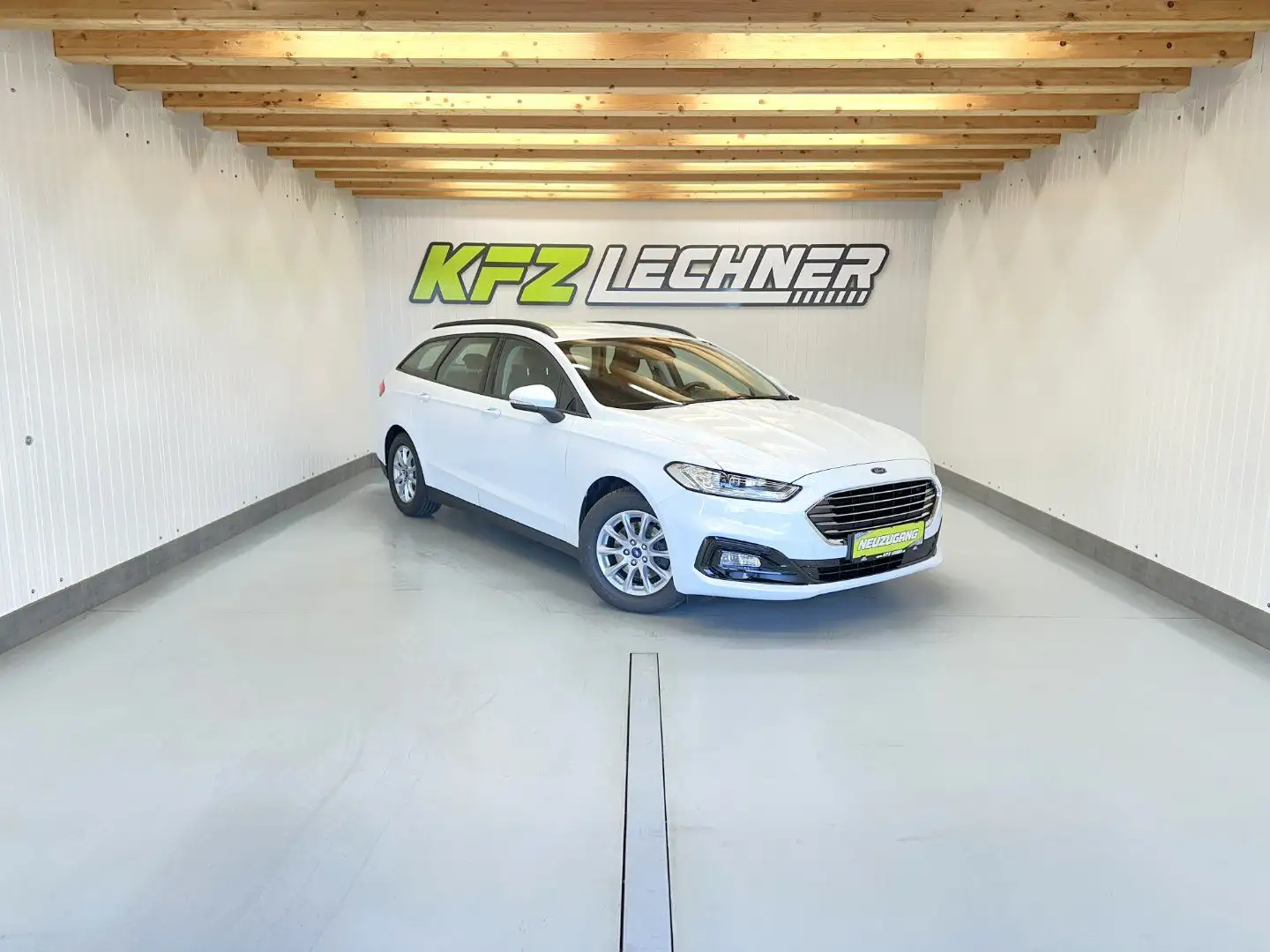 Ford Mondeo Turnier 2.0 EcoBl. "SITZH*NAVI*AHK*ACC" Weiß - 1