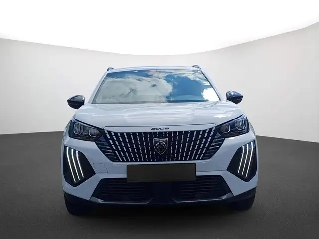 Peugeot 2008 view 2