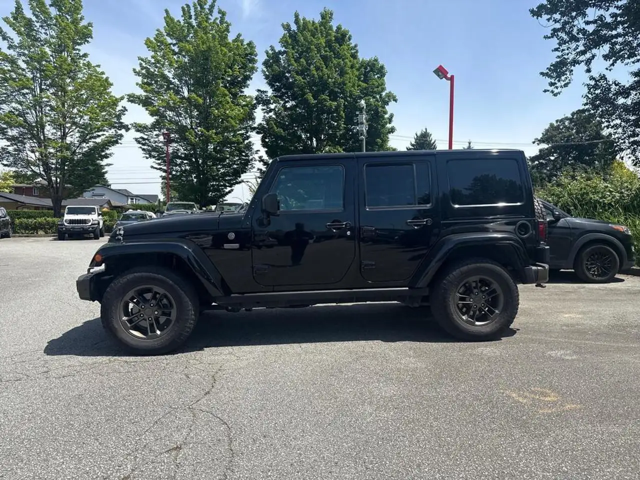 Jeep Wrangler снимка Jeep Wrangler
