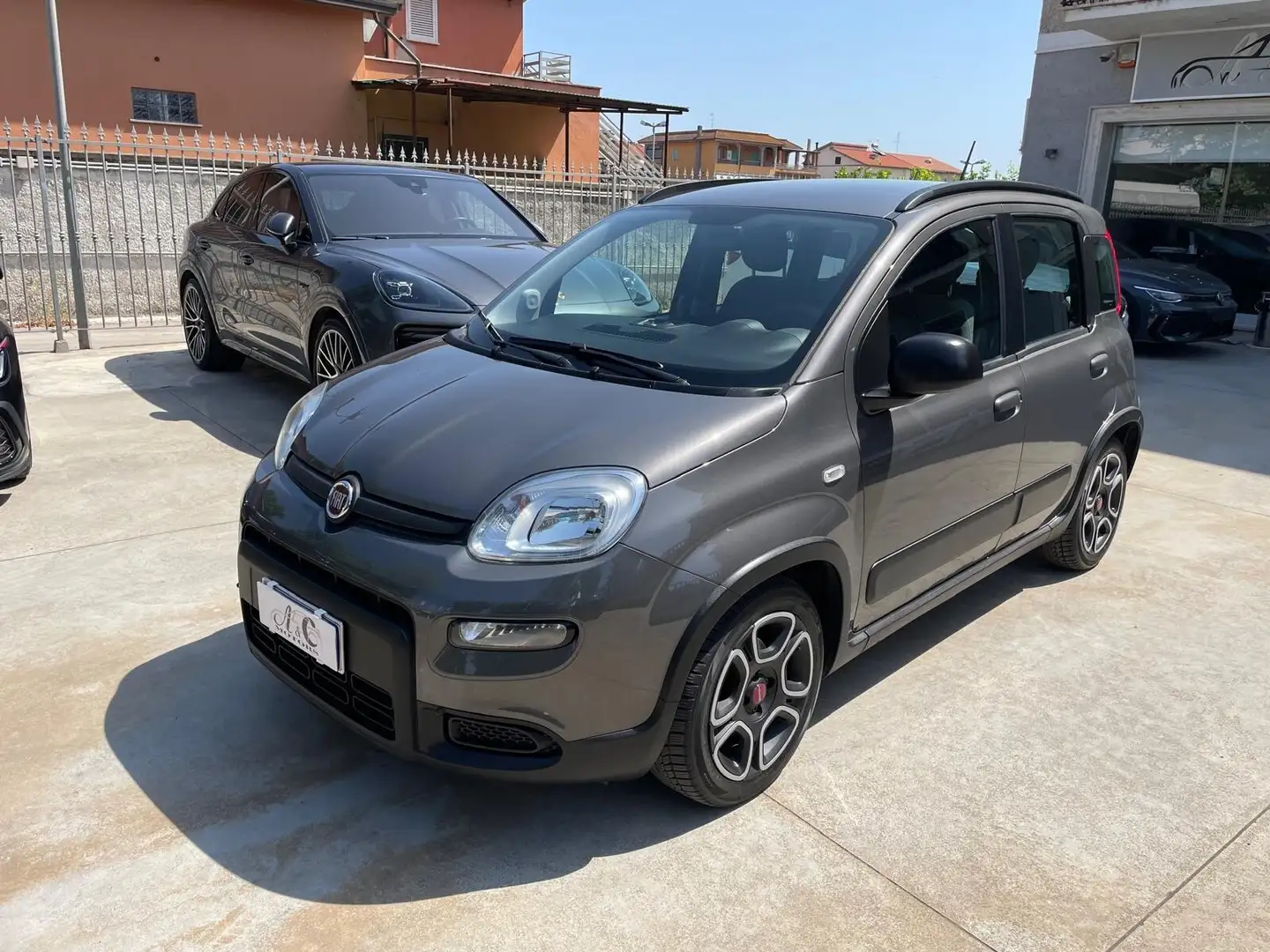 Fiat Panda 1.0 FireFly S&S Hybrid City Life Grigio - 1