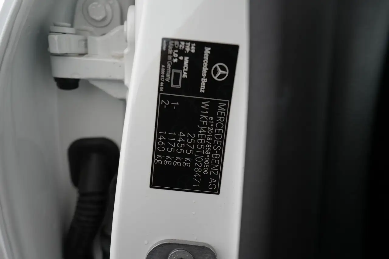 Mercedes-Benz CLA 4MATIC AMG Line, миниатюра 18