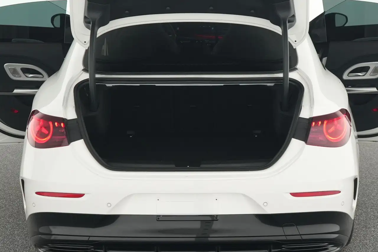 Mercedes-Benz CLA 4MATIC AMG Line, миниатюра 17