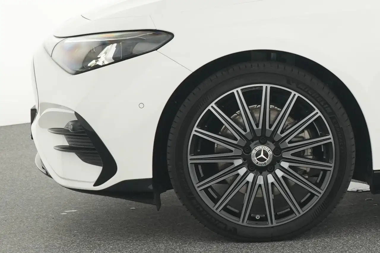 Mercedes-Benz CLA 4MATIC AMG Line, миниатюра 5