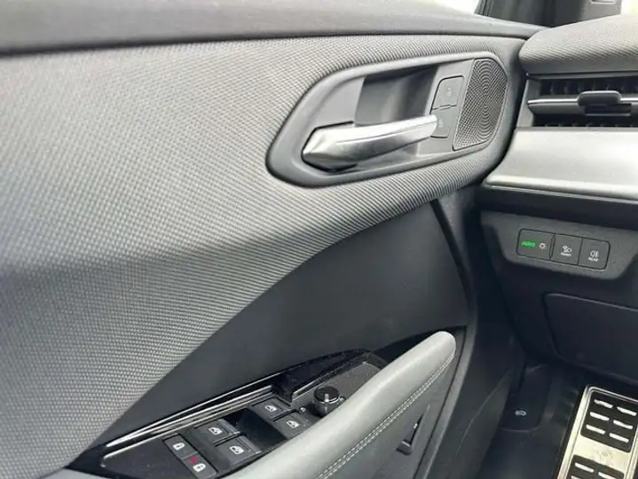 Audi Q3 2026, foto 21