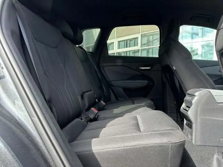 Audi Q3 2026, foto 11