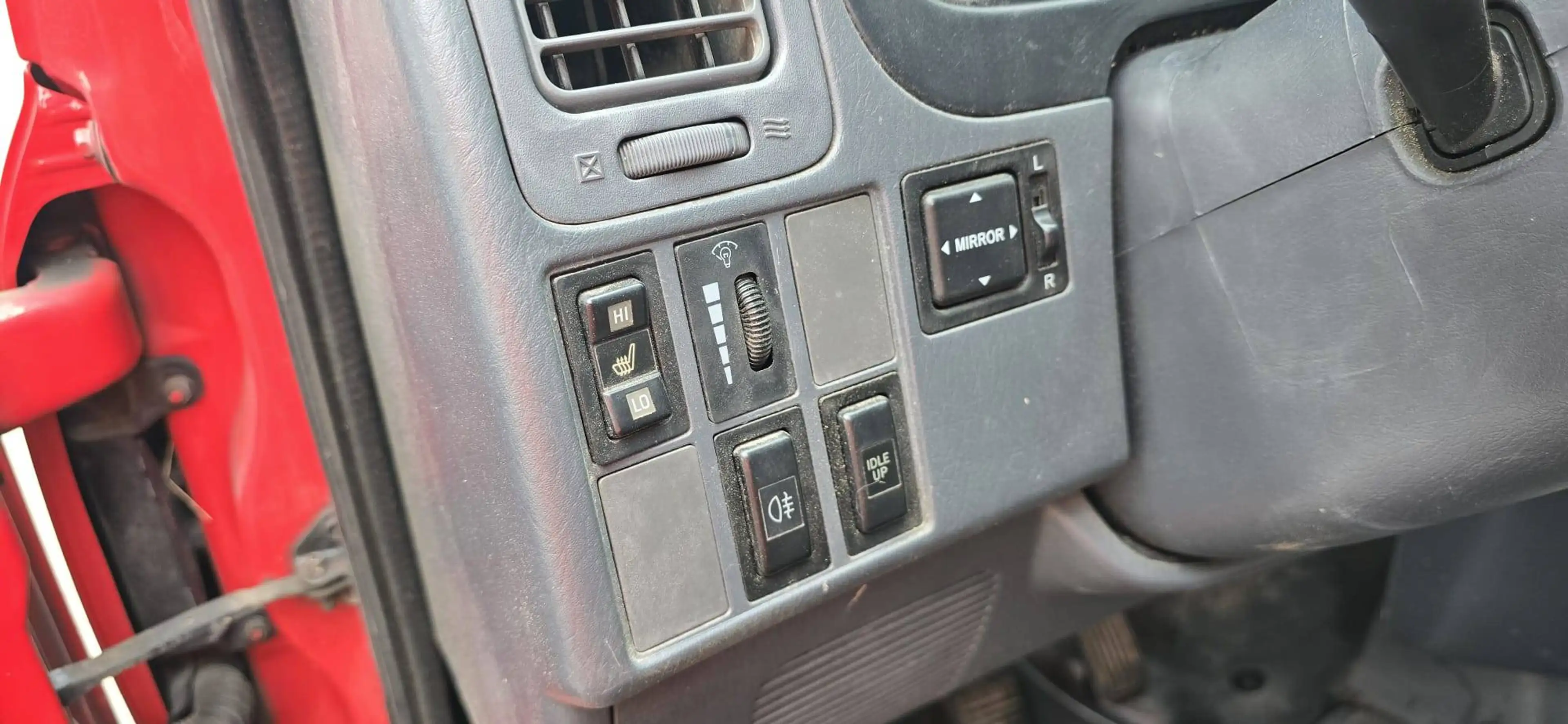 Toyota Hiace 2.5 Turbo D4D LX 4x4 (Hayon/Achterklep) — photo 13