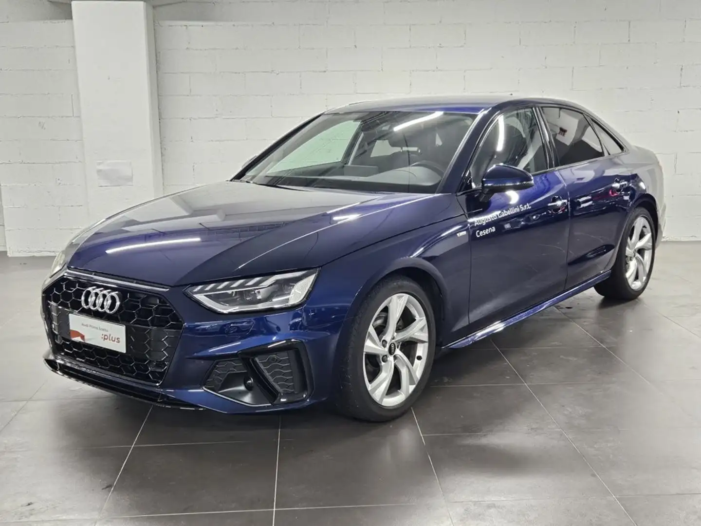 Audi A4 Berlina 35 2.0 tdi mhev S line edition 163cv s-tro Синій - 1