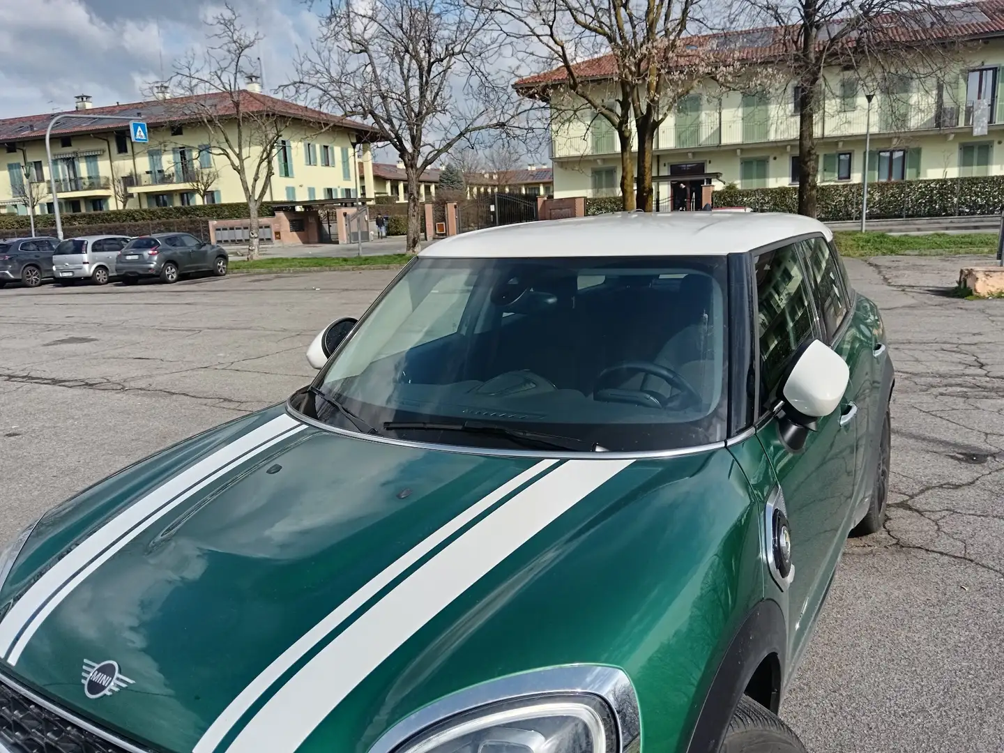 MINI Countryman S All4 versione full hybrid Verde - 2