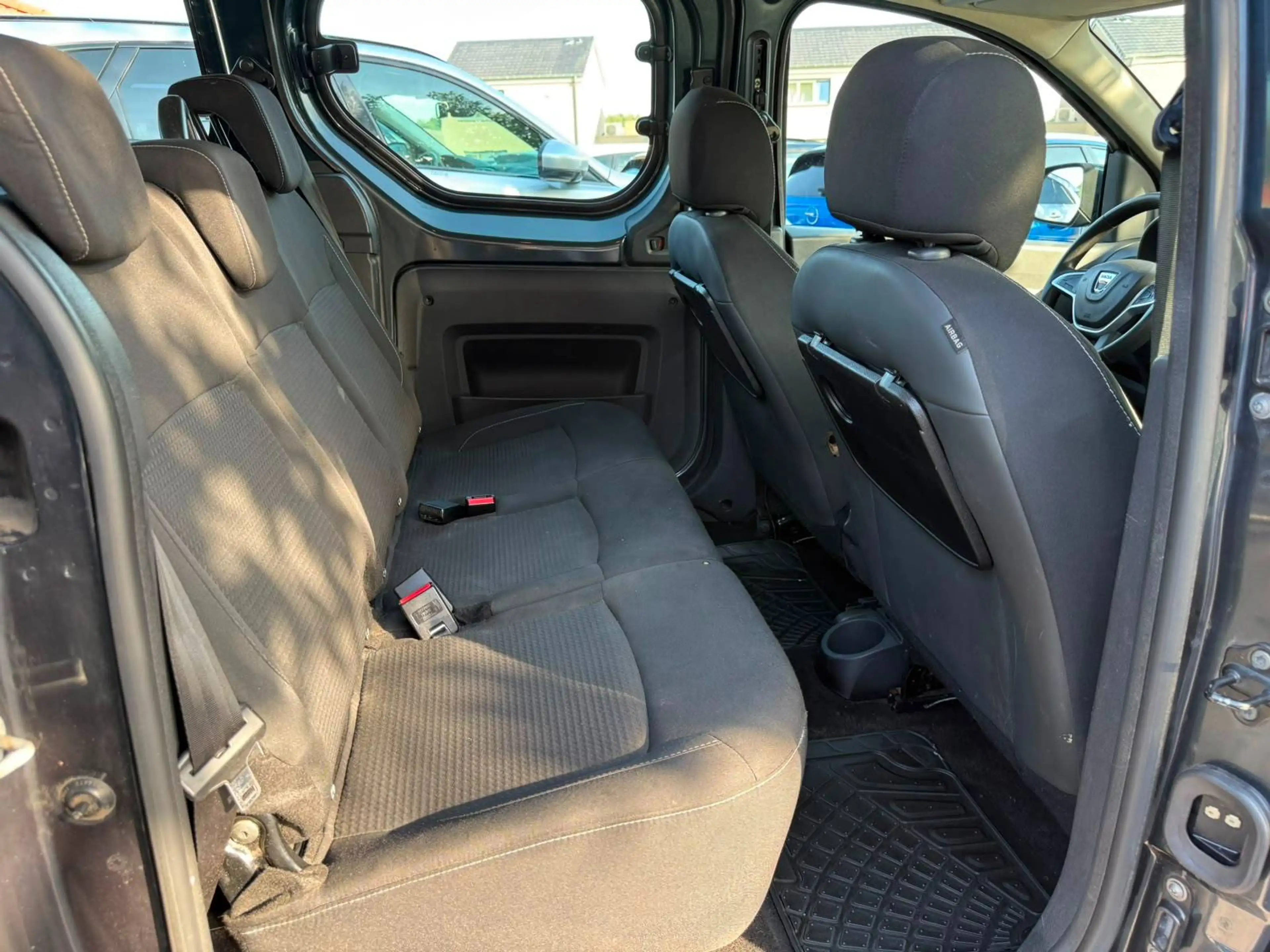 Dacia Dokker 1.6i Benzine Navi CruiseC Airco ParkeerS Eco — photo 10