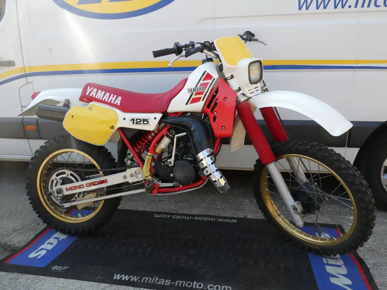 Yamaha YZ 125