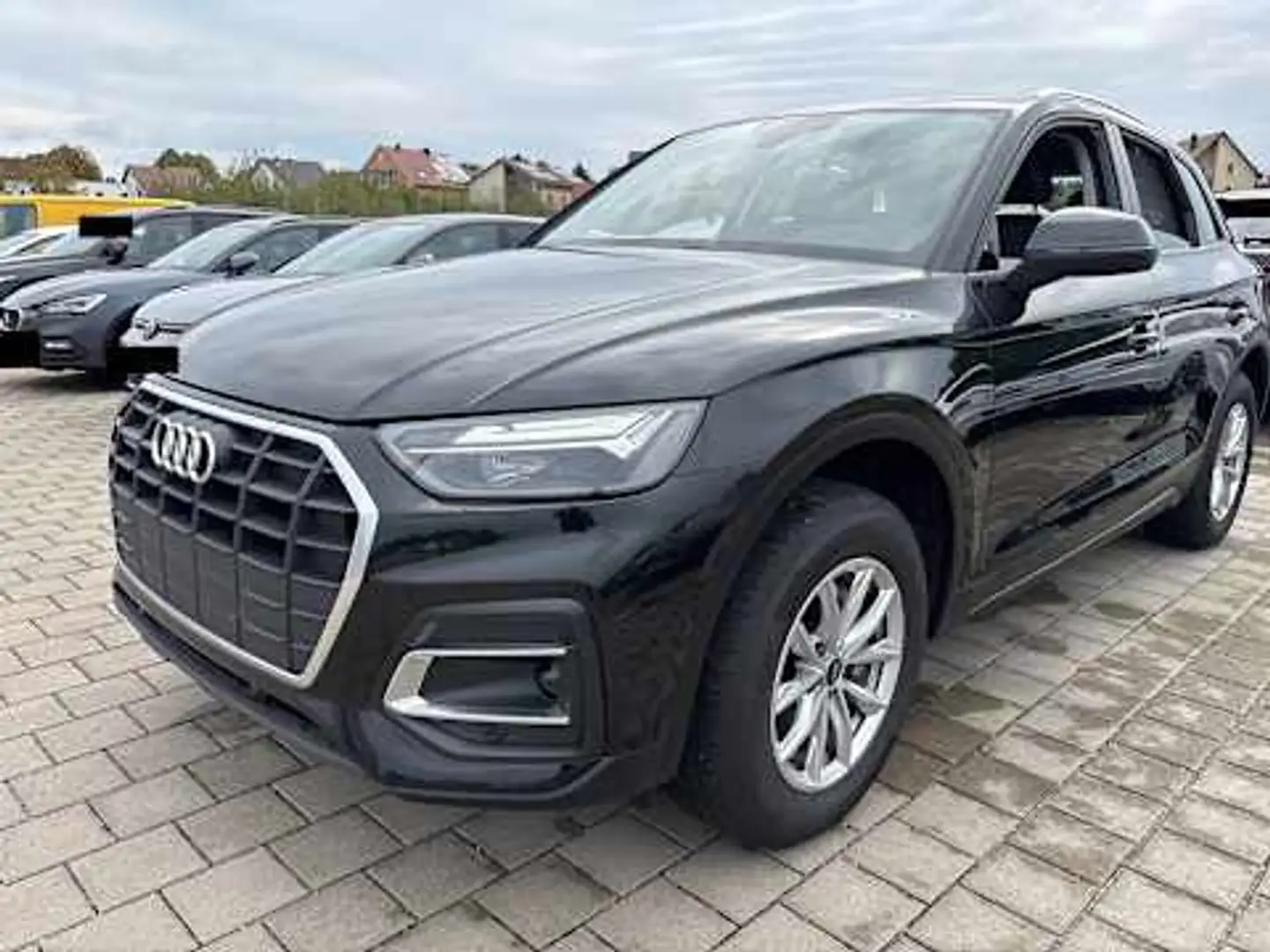 Audi Q5 40 TDI S tronic quat. AHK VC Sitzh. Ambiente AHK A Schwarz - 2