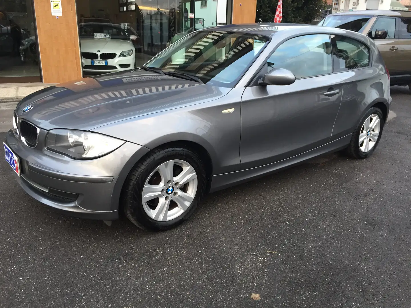 BMW 118 Serie 1 118i 3p Attiva Grigio - 1