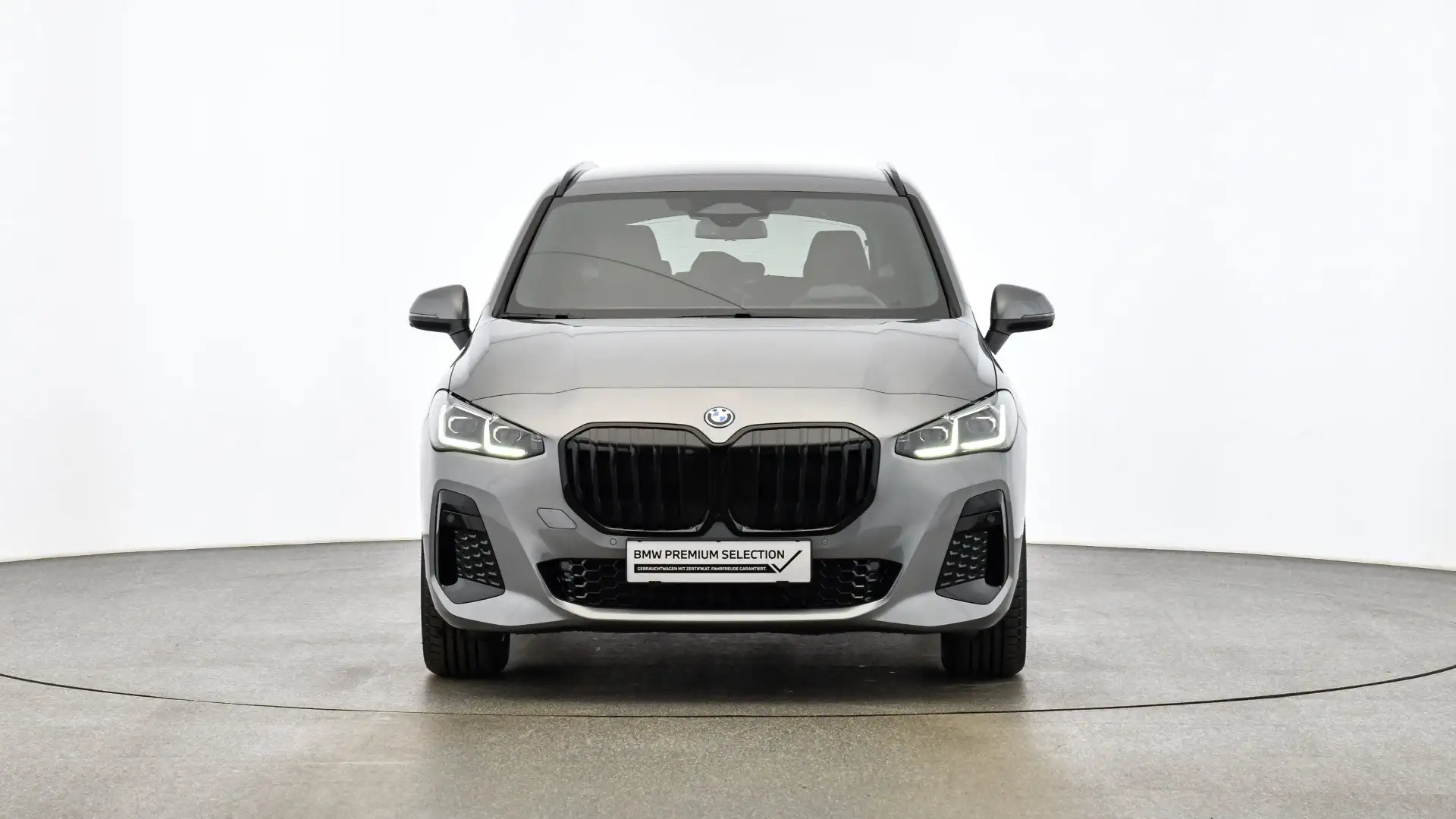 BMW 230 e xDrive M Sportpaket Grau - 2