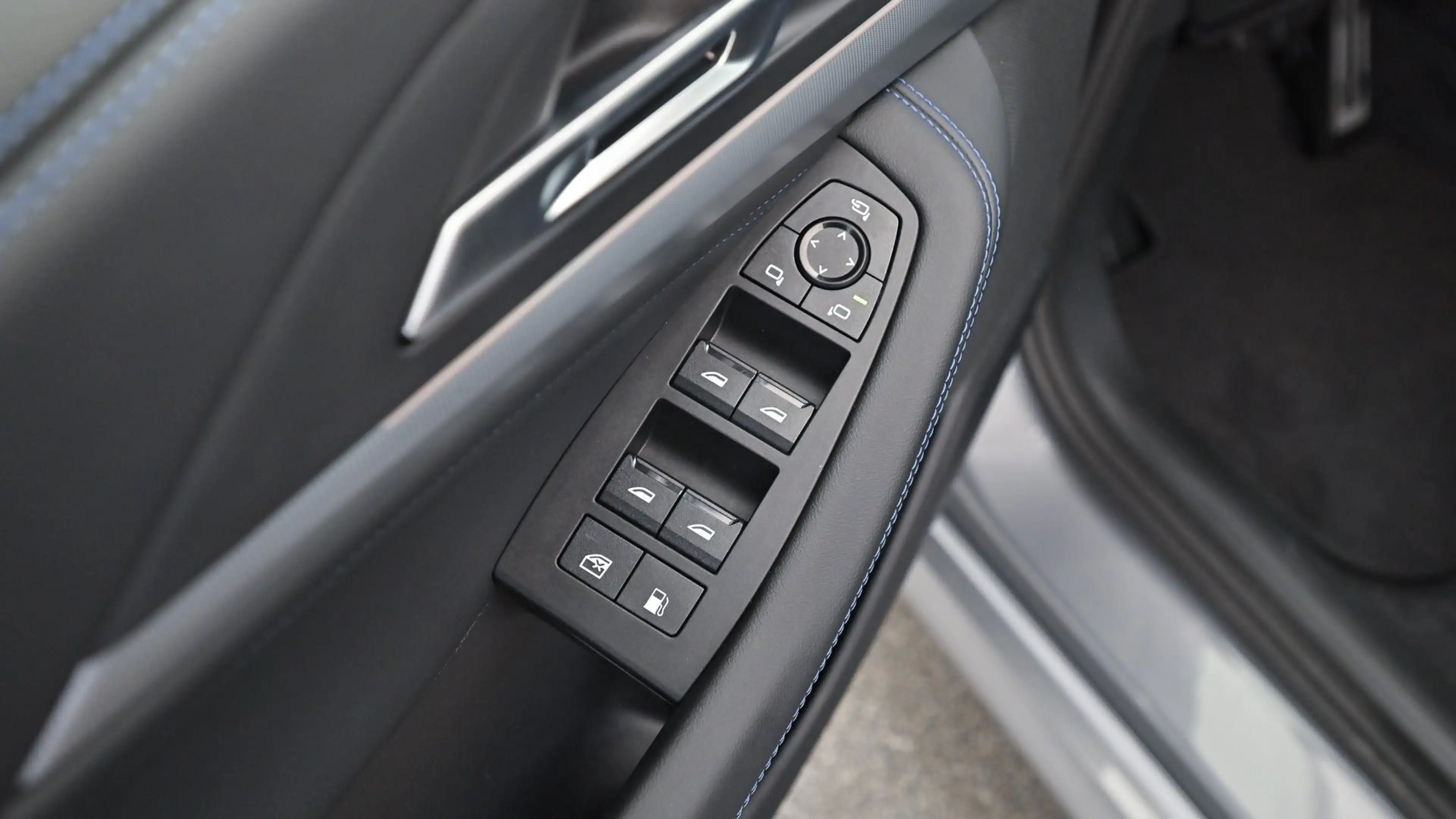 BMW 230 e xDrive M Sportpaket — photo 13