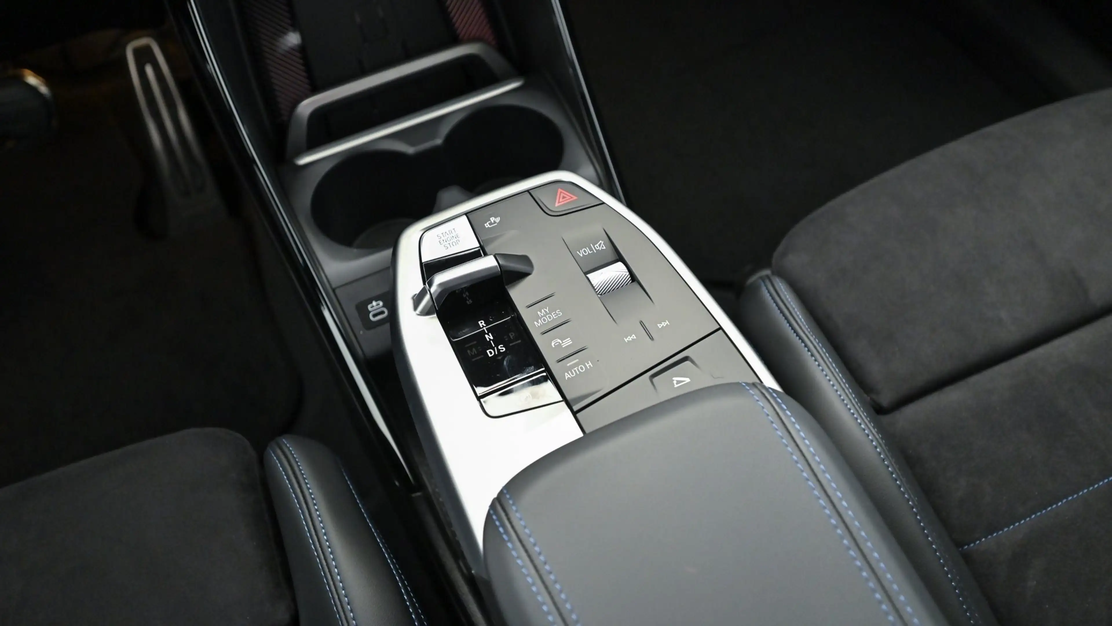 BMW 230 e xDrive M Sportpaket — photo 12