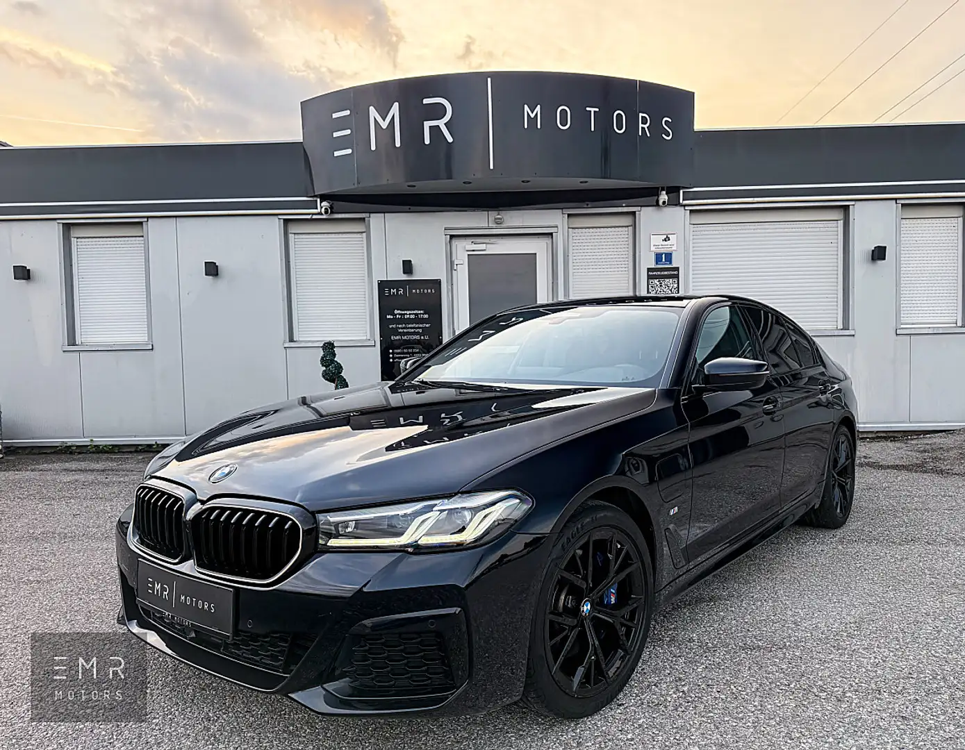 BMW 530 e LCI M-SPORTPAKET, ACC, DISPLAY KEY, LED-SCHEI... Schwarz - 1