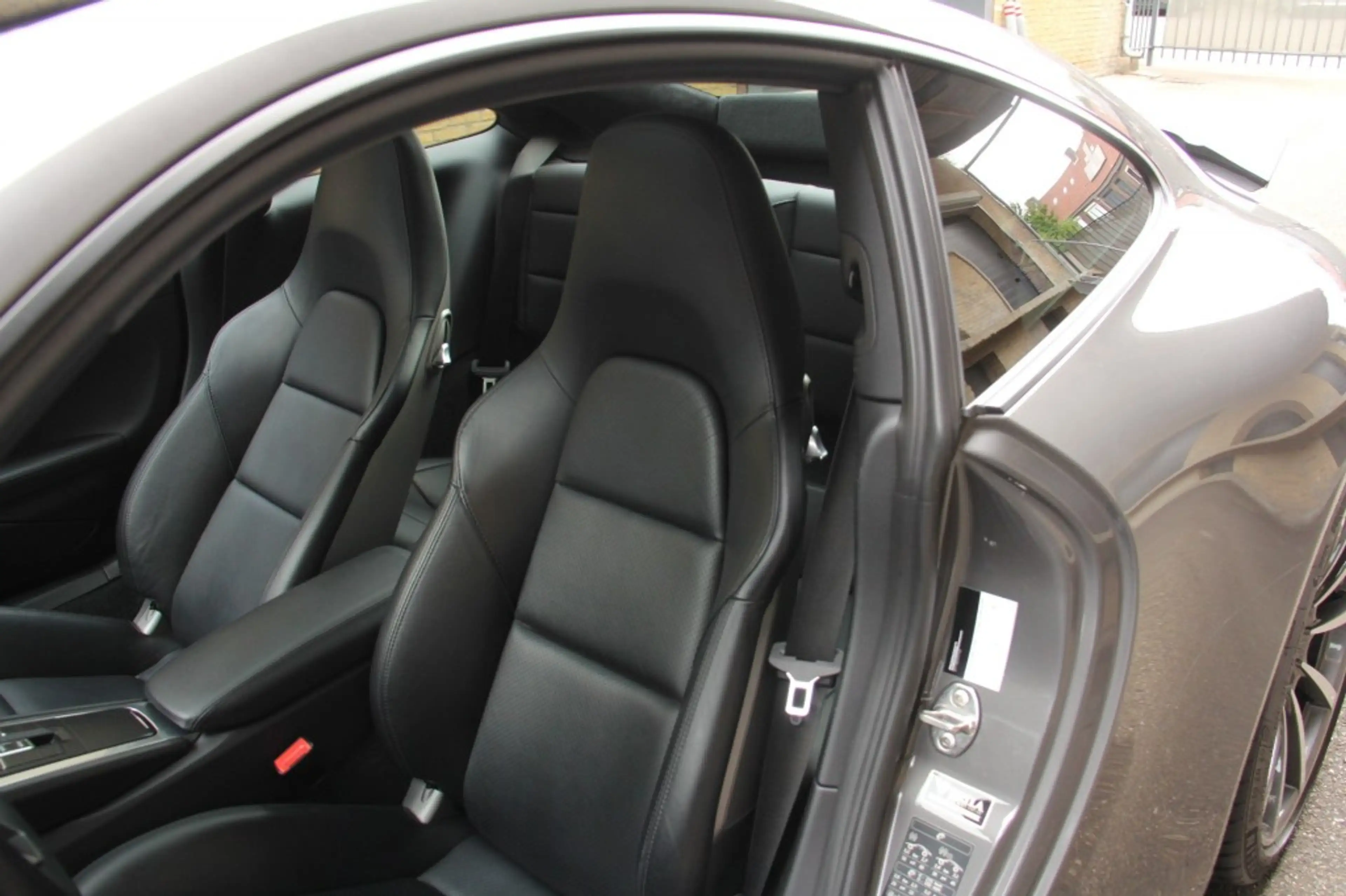 Porsche 991 Carrera 4S Coupe / Org. NL / 1e Lak / Perfecte his — photo 4