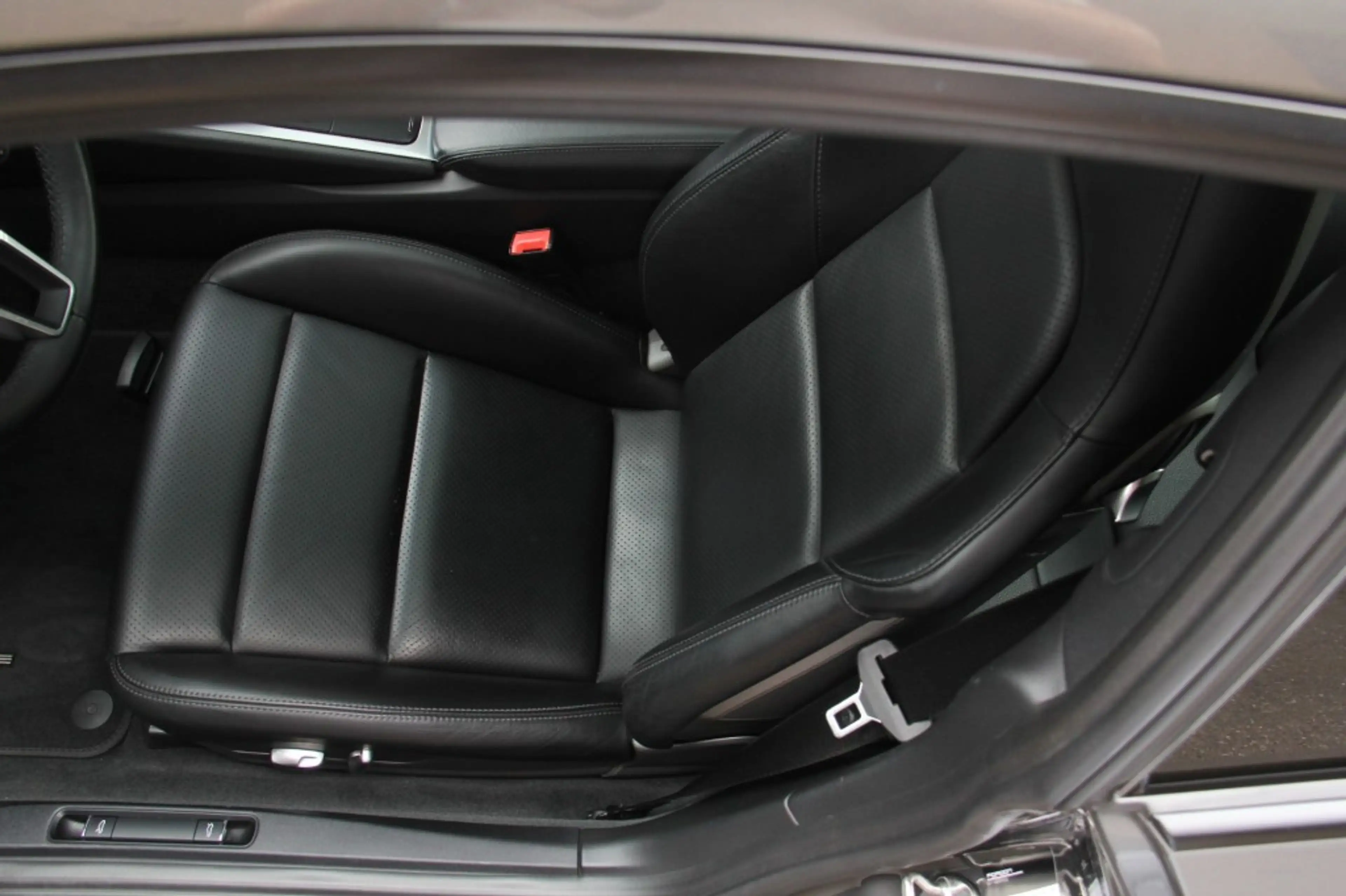 Porsche 991 Carrera 4S Coupe / Org. NL / 1e Lak / Perfecte his — photo 31