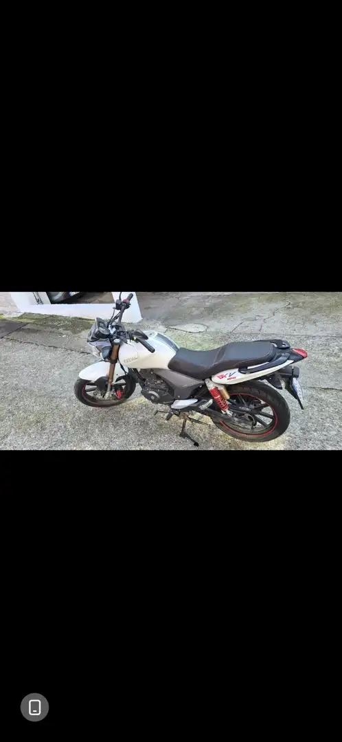 Keeway RKV 125 Blanco - 2