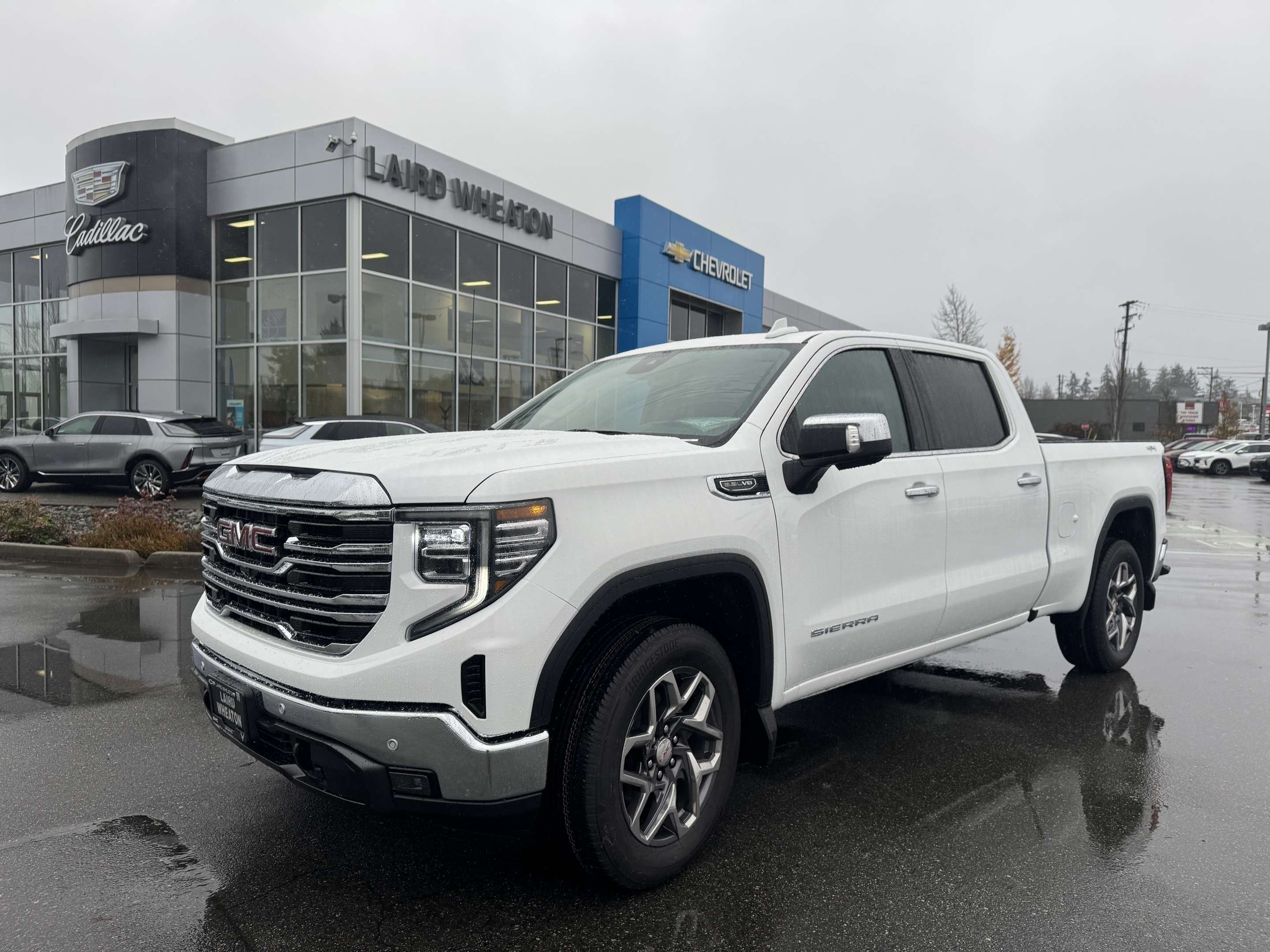 2026 GMC Sierra 1500 SLT Crew Cab 4WD