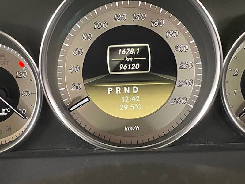 Mercedes-Benz C 180 C 180 CGI BlueEfficiency (204.249) — photo 11